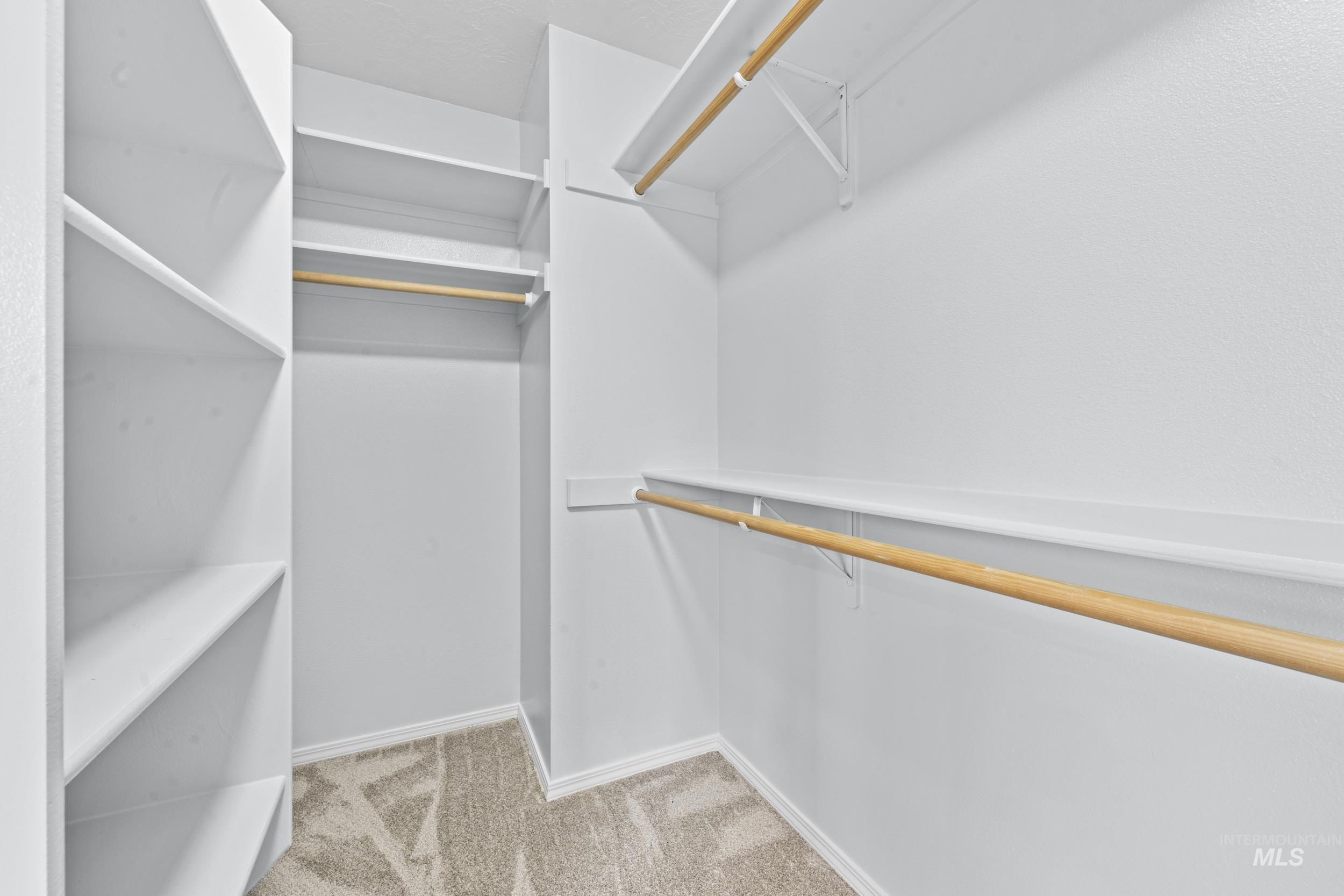 2257 W Pebblestone St, Meridian, Idaho 83646-8229, 4 Bedrooms, 3 Bathrooms, Residential For Sale, Price $605,700,MLS 98976924