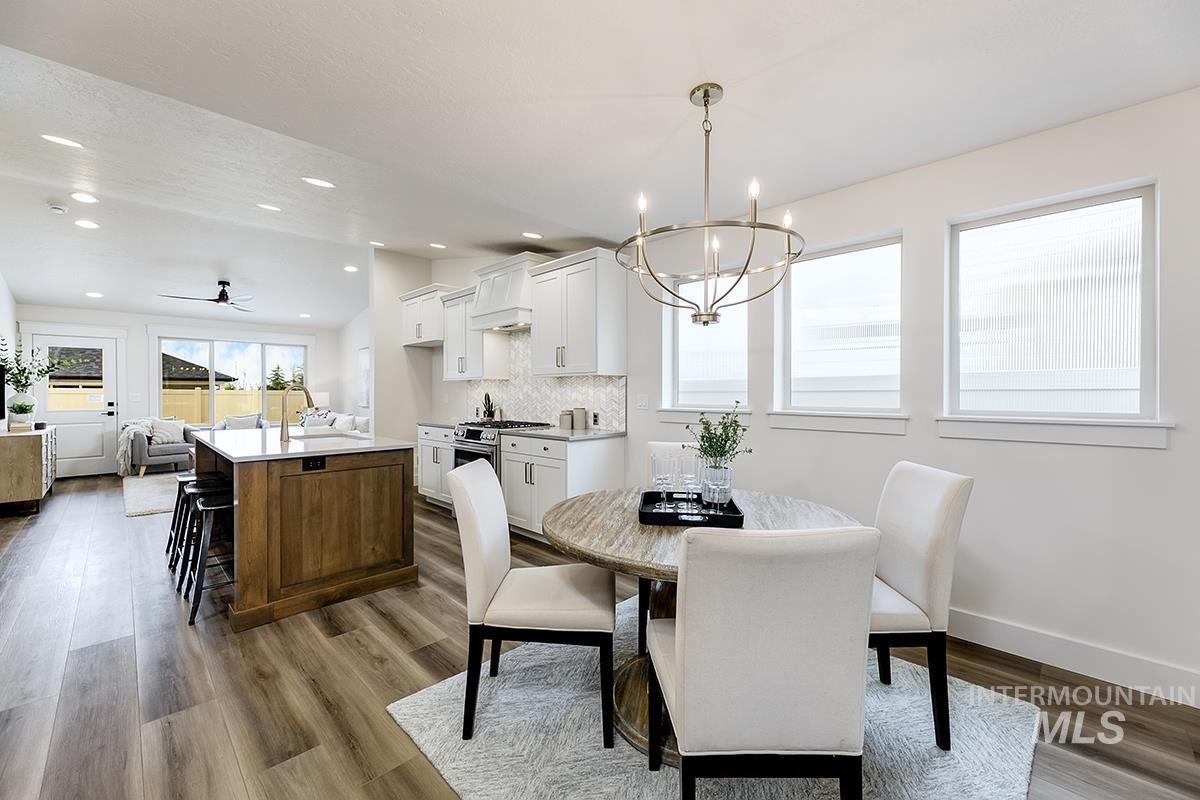 7015 S Skybreak Lane, Meridian, Idaho 83642, 3 Bedrooms, 2 Bathrooms, Residential For Sale, Price $489,000,MLS 98976925