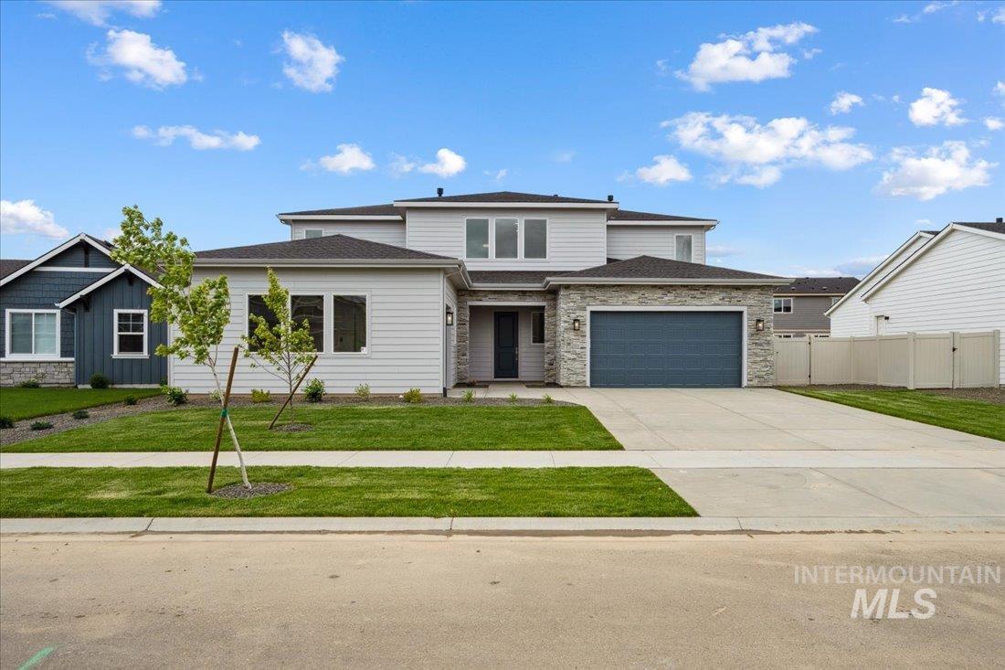 9032 W Moonglade St, Star, Idaho 83669, 4 Bedrooms, 3.5 Bathrooms, Residential For Sale, Price $759,000,MLS 98976927