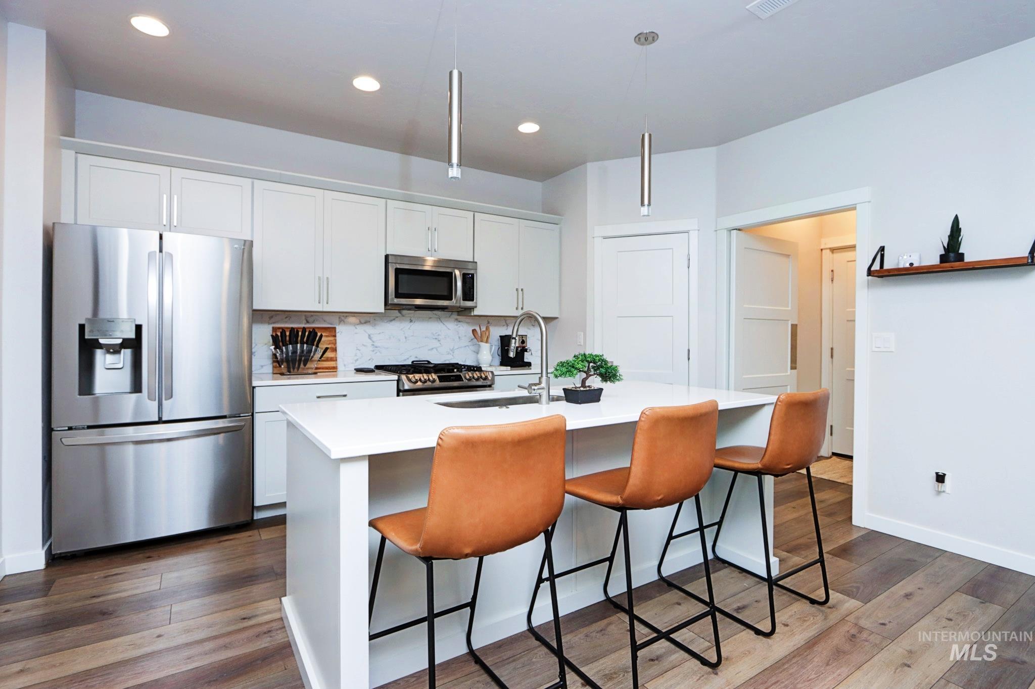 783 Bissett St., Meridian, Idaho 83642-256, 3 Bedrooms, 2.5 Bathrooms, Residential For Sale, Price $540,000,MLS 98976928