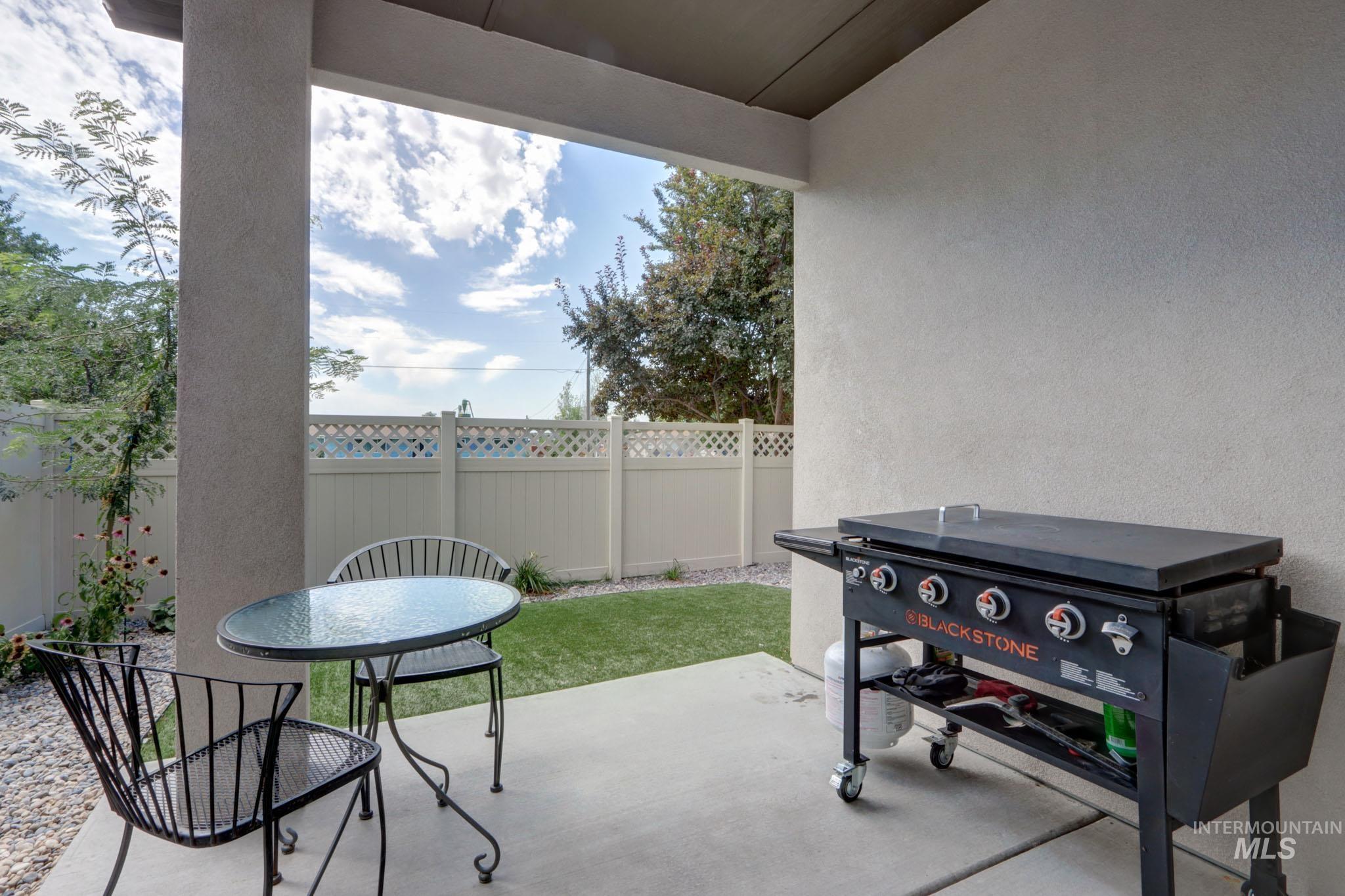 783 Bissett St., Meridian, Idaho 83642-256, 3 Bedrooms, 2.5 Bathrooms, Residential For Sale, Price $540,000,MLS 98976928