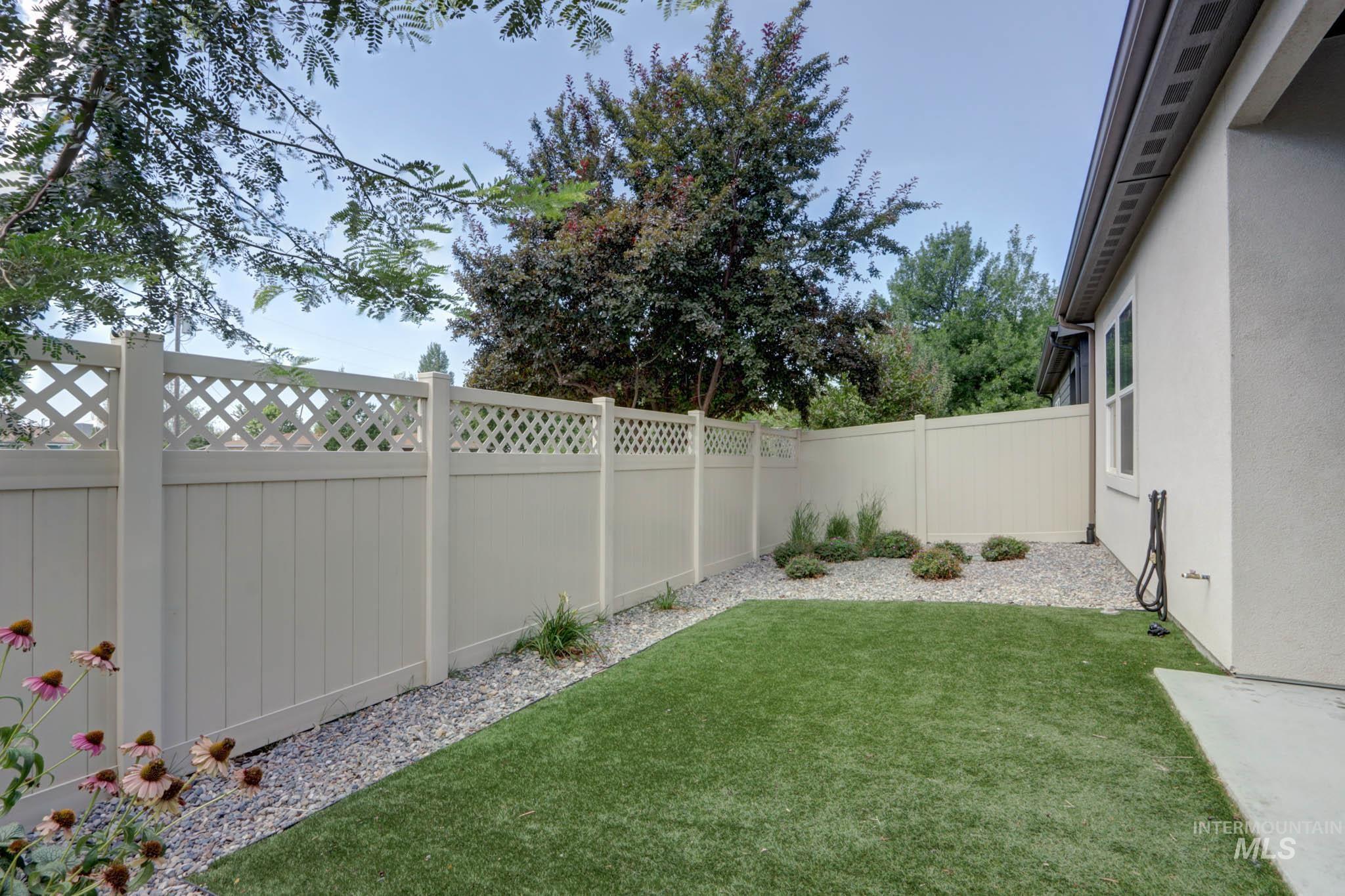 783 Bissett St., Meridian, Idaho 83642-256, 3 Bedrooms, 2.5 Bathrooms, Residential For Sale, Price $540,000,MLS 98976928