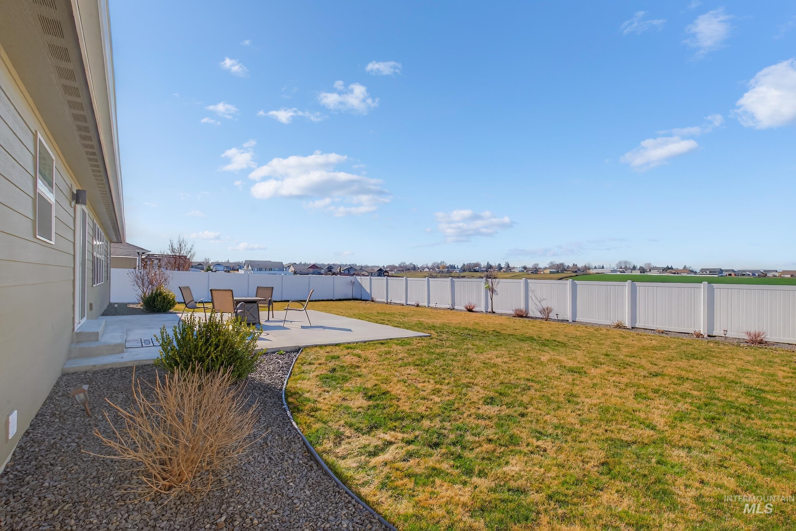 3208 Parkridge Way, Lewiston, Idaho 83501, 3 Bedrooms, 2 Bathrooms, Residential For Sale, Price $545,000,MLS 98976929