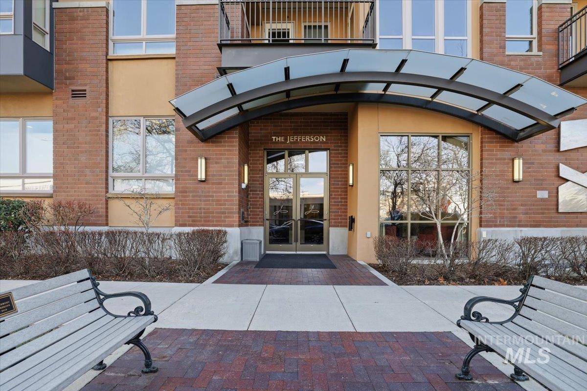 323 W Jefferson St., Boise, Idaho 83702, 2 Bedrooms, 2 Bathrooms, Residential For Sale, Price $829,900,MLS 98976931