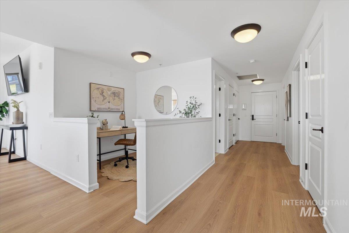 323 W Jefferson St., Boise, Idaho 83702, 2 Bedrooms, 2 Bathrooms, Residential For Sale, Price $829,900,MLS 98976931