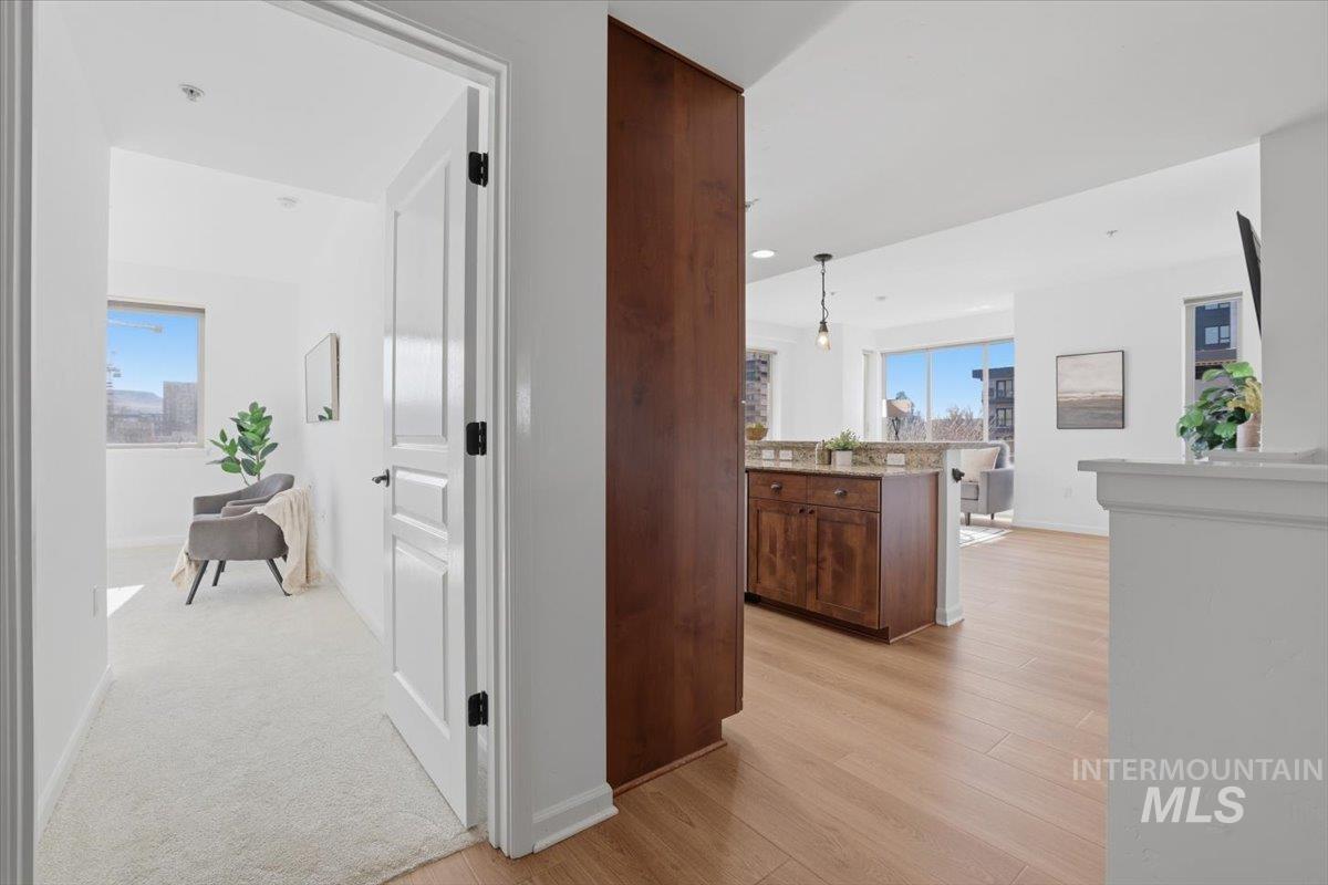 323 W Jefferson St., Boise, Idaho 83702, 2 Bedrooms, 2 Bathrooms, Residential For Sale, Price $829,900,MLS 98976931