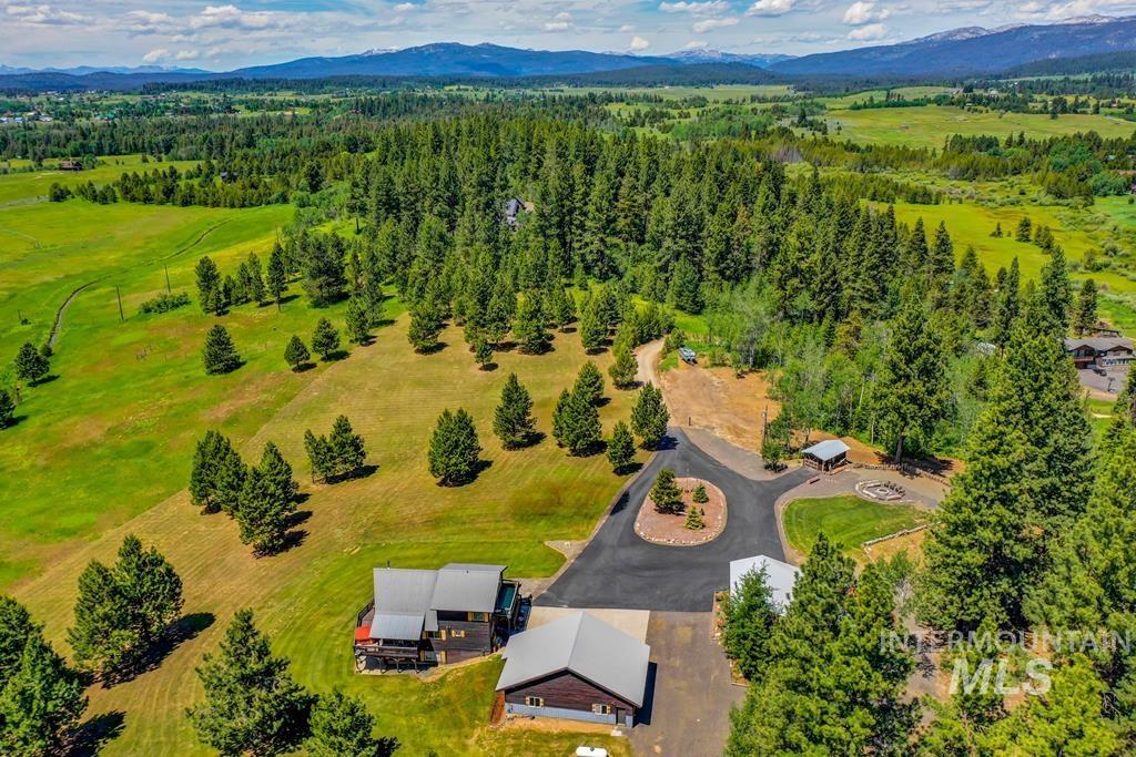 30 Redtail, McCall, Idaho 83638, 4 Bedrooms, 3 Bathrooms, Residential For Sale, Price $1,975,000,MLS 98976932