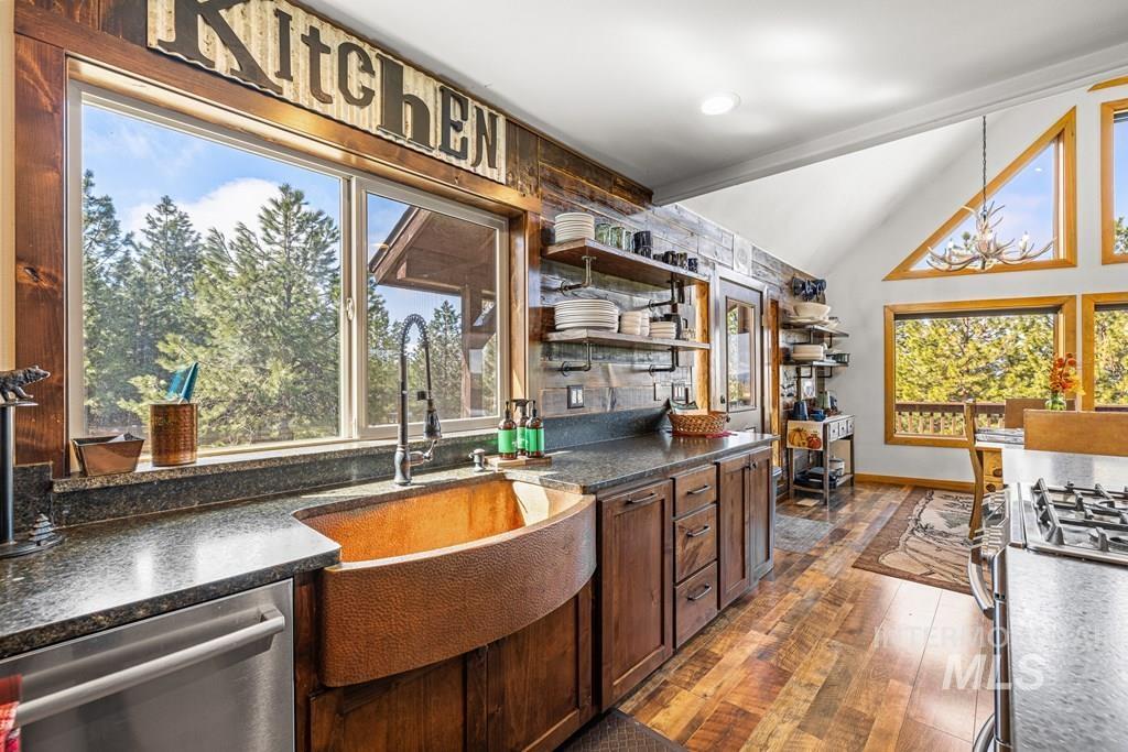 30 Redtail, McCall, Idaho 83638, 4 Bedrooms, 3 Bathrooms, Residential For Sale, Price $1,975,000,MLS 98976932