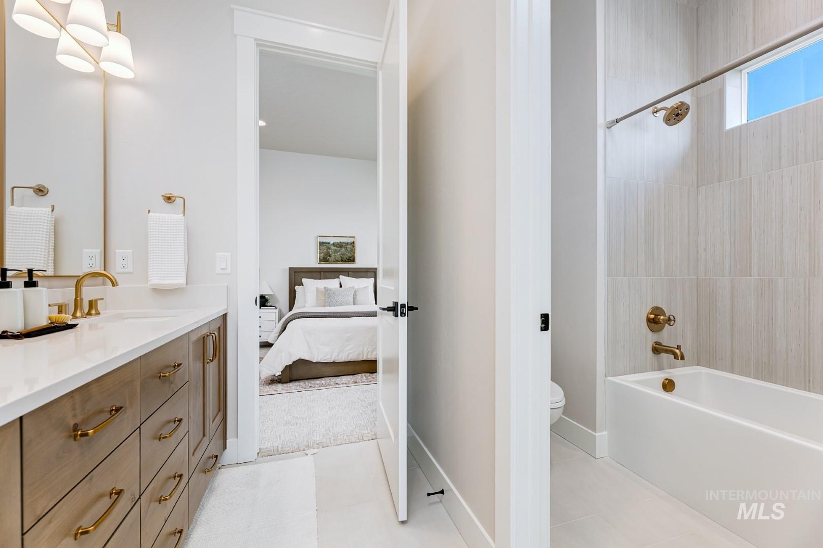 6324 W Evita St, Eagle, Idaho 83616, 3 Bedrooms, 2.5 Bathrooms, Residential For Sale, Price $999,900, 98976933