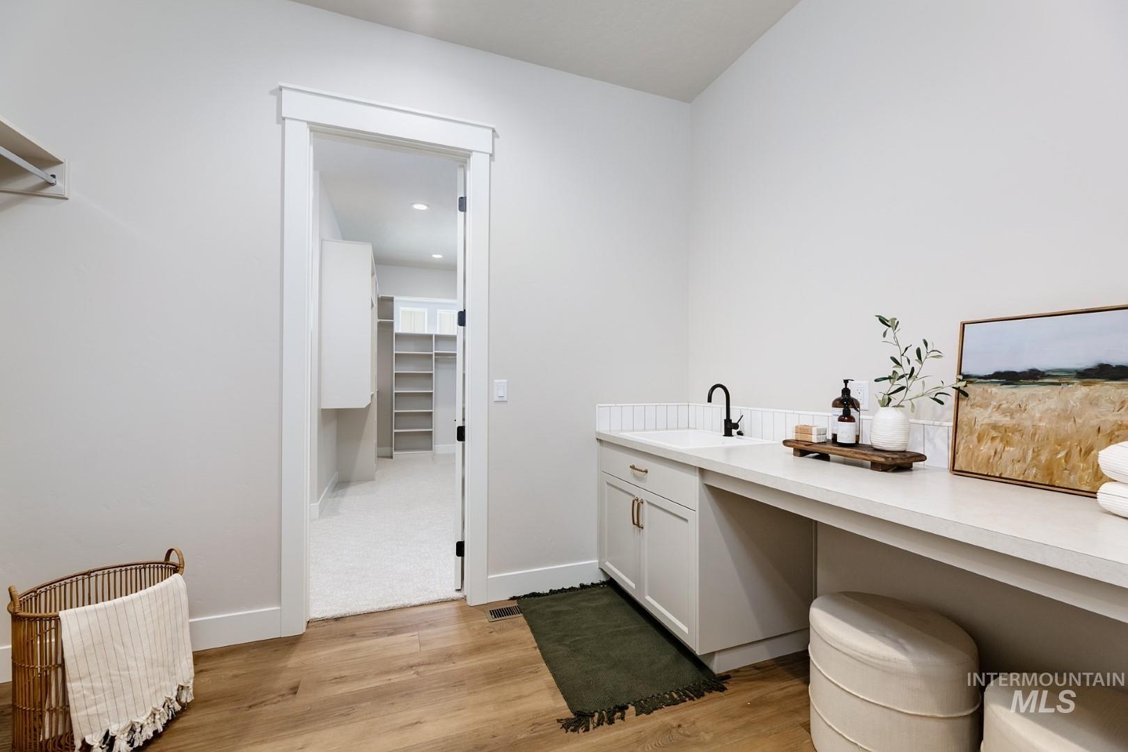 6324 W Evita St, Eagle, Idaho 83616, 3 Bedrooms, 2.5 Bathrooms, Residential For Sale, Price $999,900, 98976933