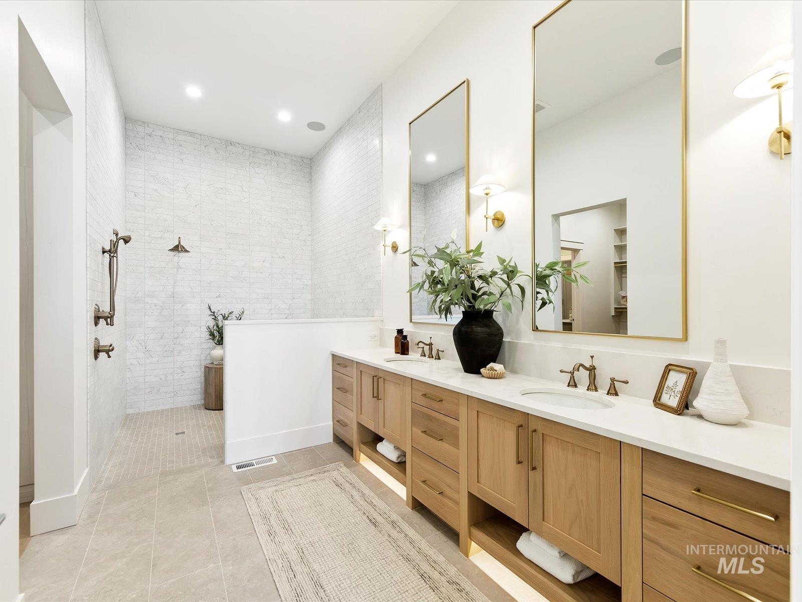 3470 N Harvest Moon Way, Eagle, Idaho 83616, 4 Bedrooms, 3.5 Bathrooms, Residential For Sale, Price $2,325,000,MLS 98976935