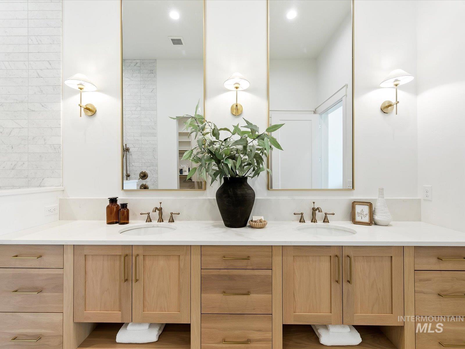 3470 N Harvest Moon Way, Eagle, Idaho 83616, 4 Bedrooms, 3.5 Bathrooms, Residential For Sale, Price $2,325,000,MLS 98976935