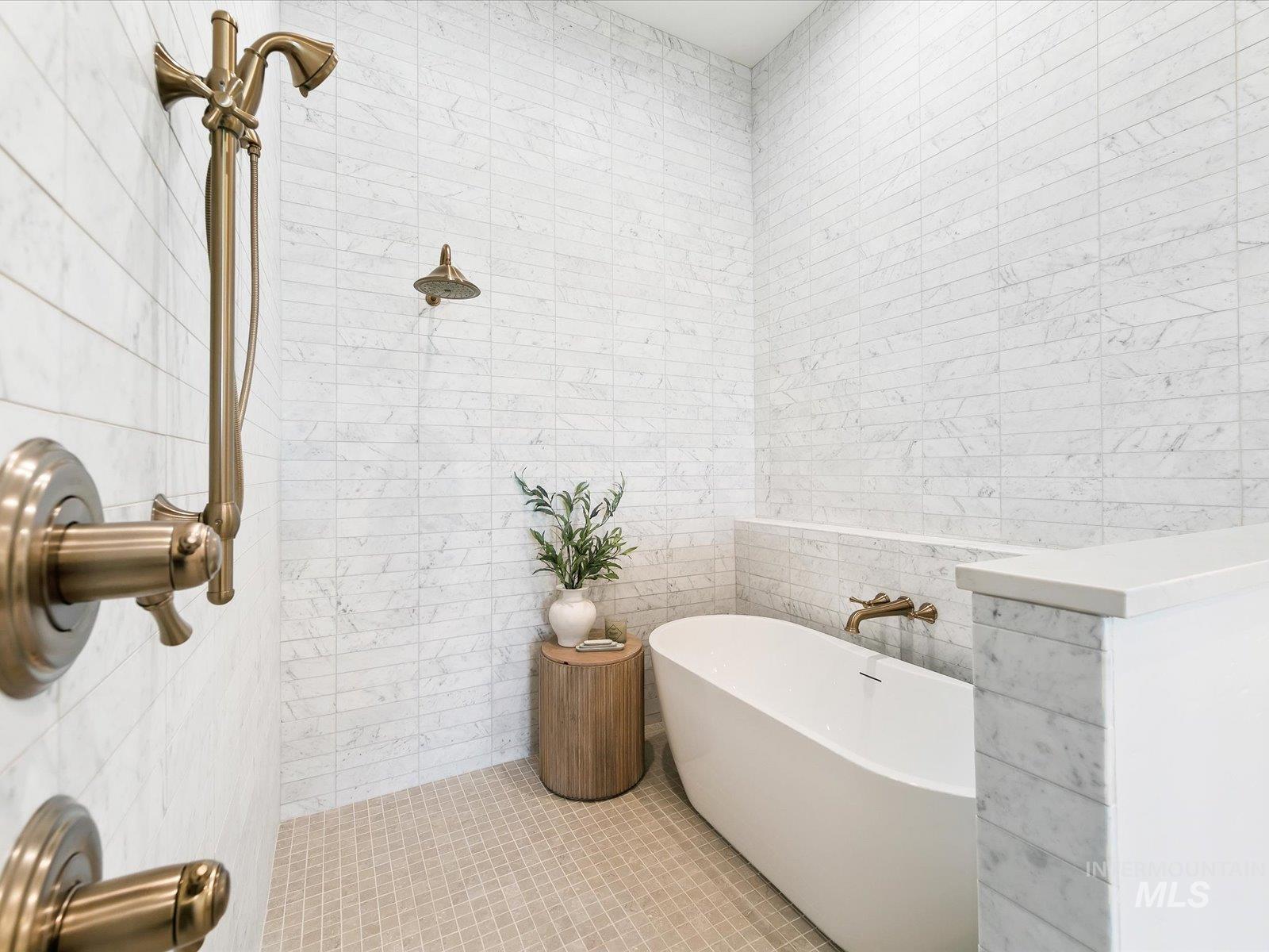 3470 N Harvest Moon Way, Eagle, Idaho 83616, 4 Bedrooms, 3.5 Bathrooms, Residential For Sale, Price $2,325,000,MLS 98976935