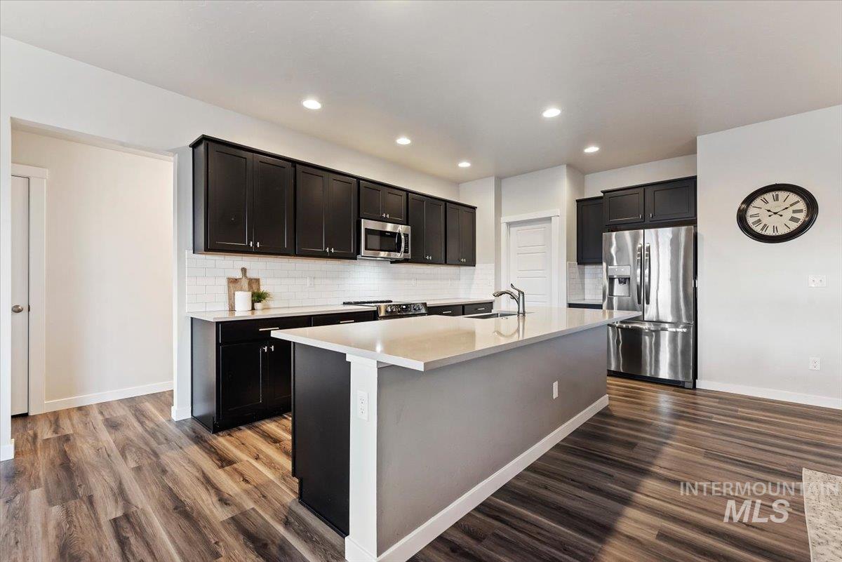 2684 N Iditarod Way, Kuna, Idaho 83634, 4 Bedrooms, 2 Bathrooms, Residential For Sale, Price $489,900,MLS 98976936