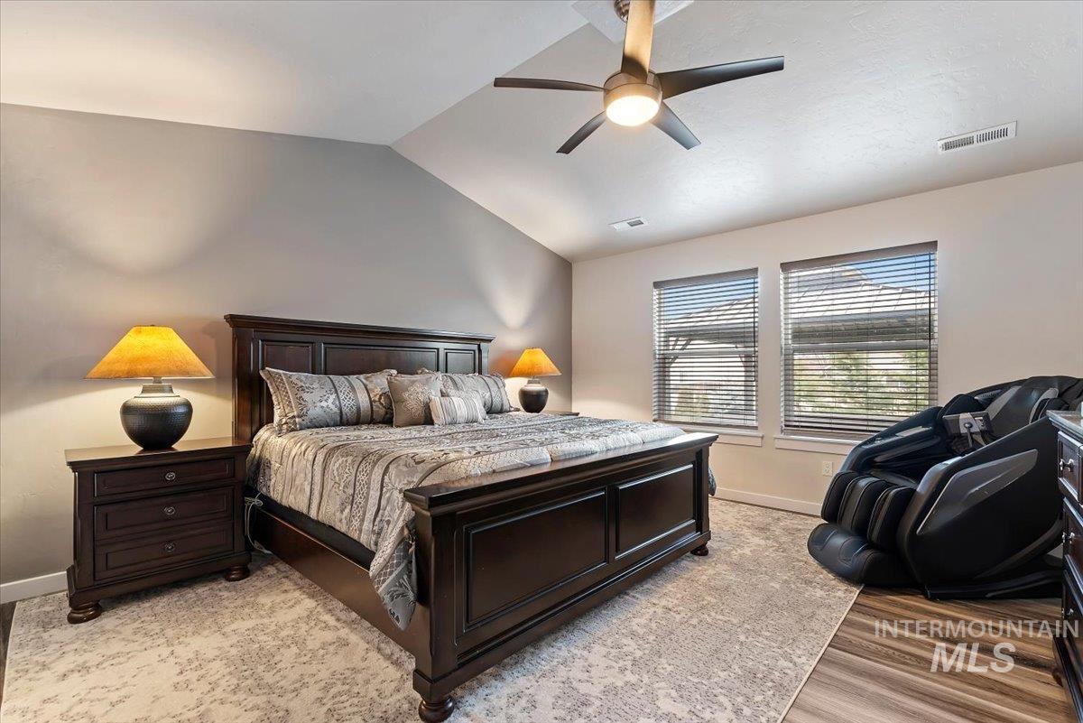 2684 N Iditarod Way, Kuna, Idaho 83634, 4 Bedrooms, 2 Bathrooms, Residential For Sale, Price $489,900,MLS 98976936