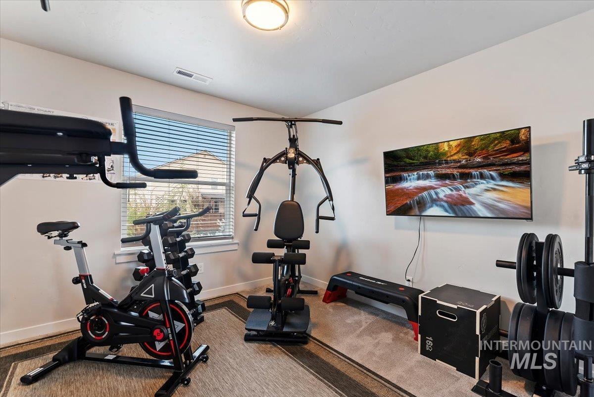 2684 N Iditarod Way, Kuna, Idaho 83634, 4 Bedrooms, 2 Bathrooms, Residential For Sale, Price $489,900,MLS 98976936