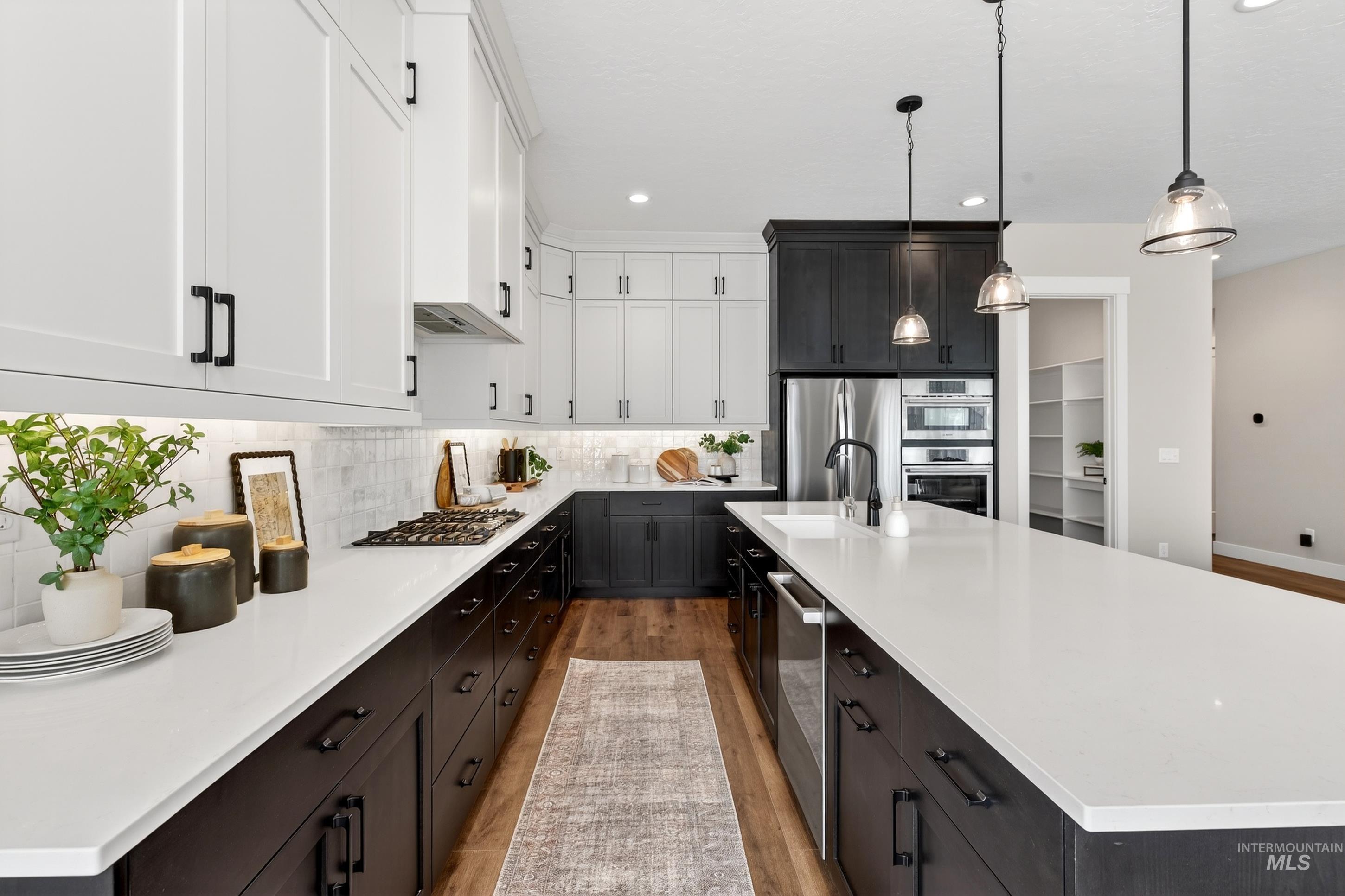 2918 N Starhaven Ave, Star, Idaho 83669, 3 Bedrooms, 2.5 Bathrooms, Residential For Sale, Price $989,000, 98976937