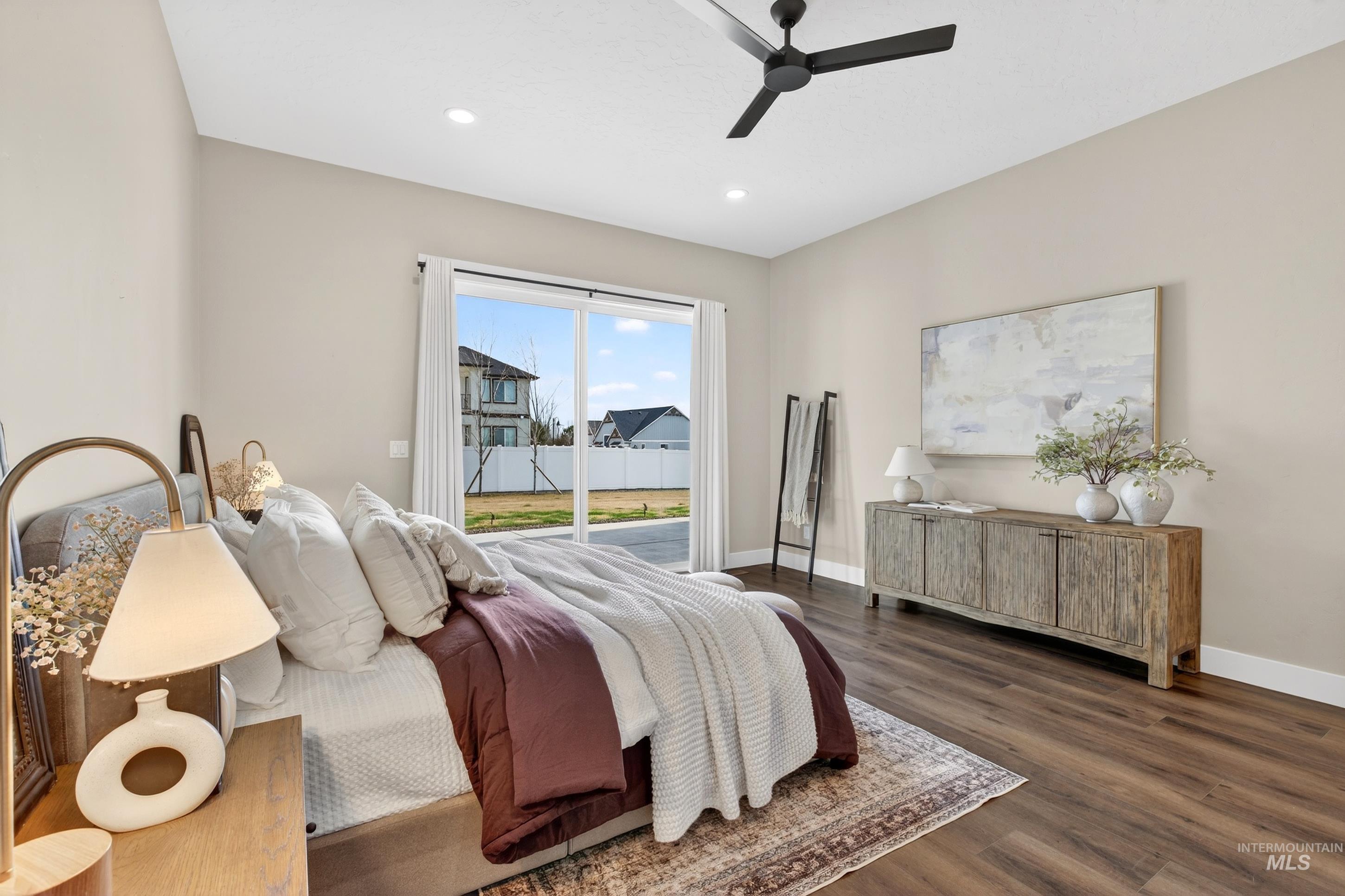 2918 N Starhaven Ave, Star, Idaho 83669, 3 Bedrooms, 2.5 Bathrooms, Residential For Sale, Price $989,000, 98976937