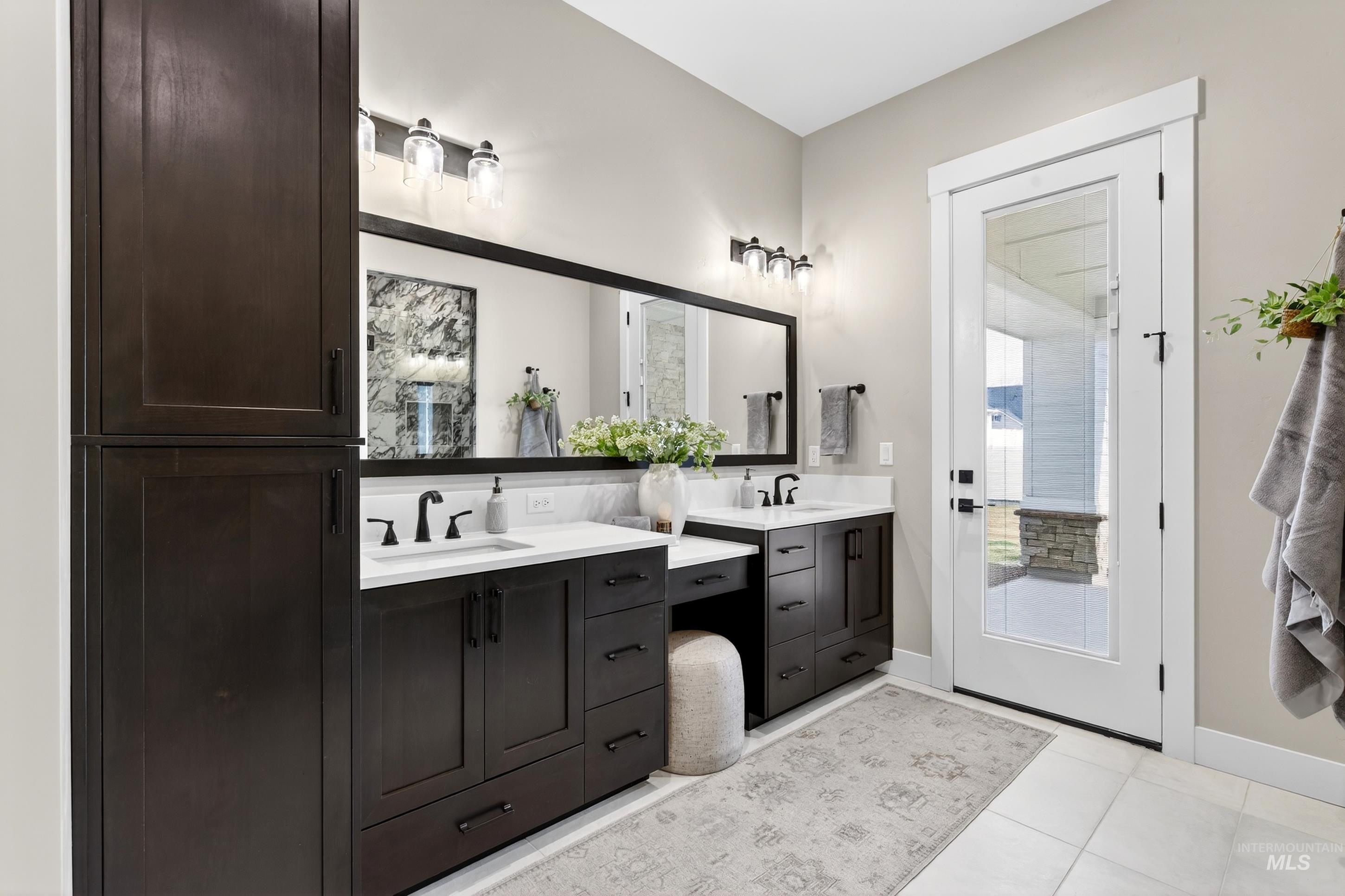 2918 N Starhaven Ave, Star, Idaho 83669, 3 Bedrooms, 2.5 Bathrooms, Residential For Sale, Price $989,000, 98976937