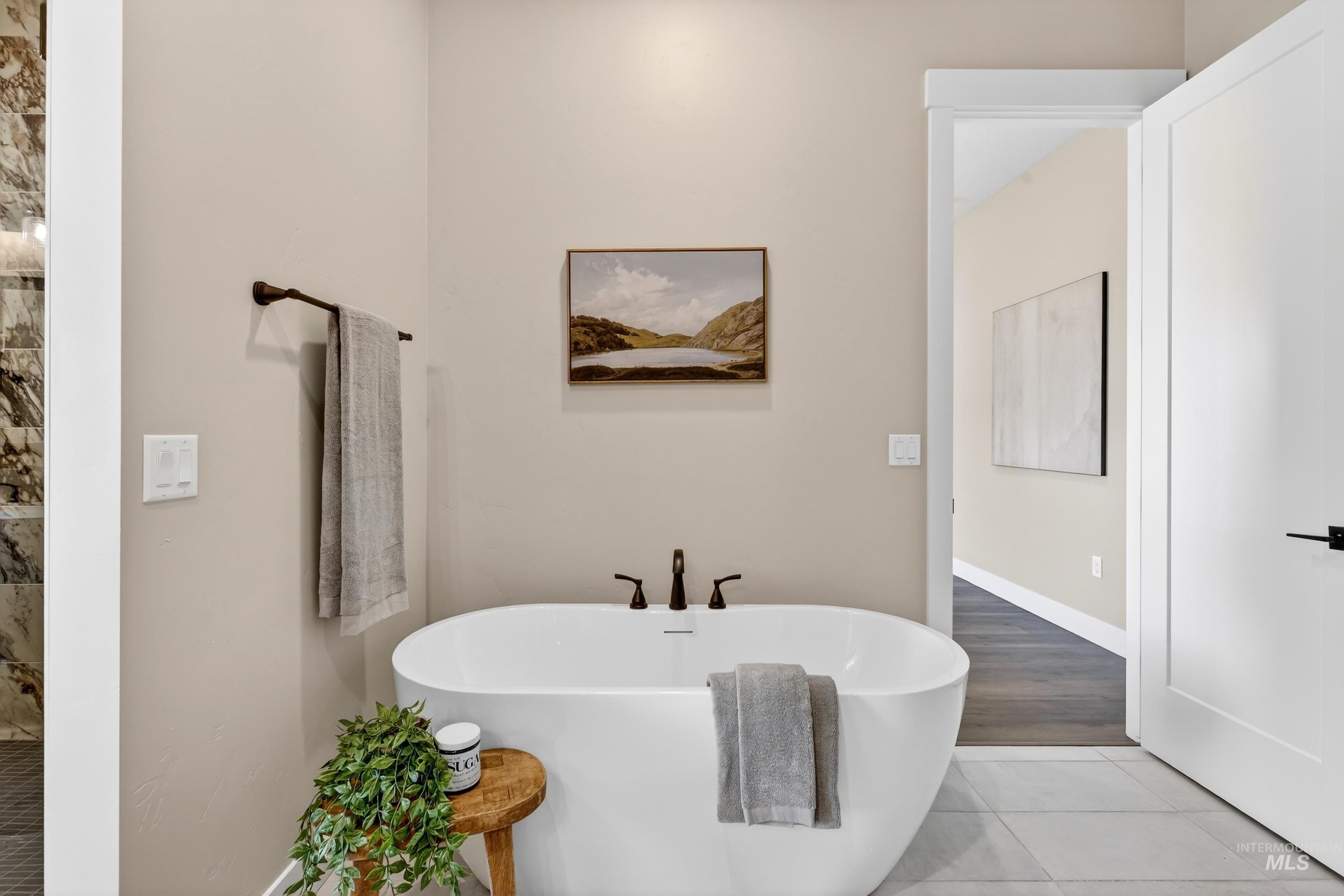 2918 N Starhaven Ave, Star, Idaho 83669, 3 Bedrooms, 2.5 Bathrooms, Residential For Sale, Price $989,000, 98976937