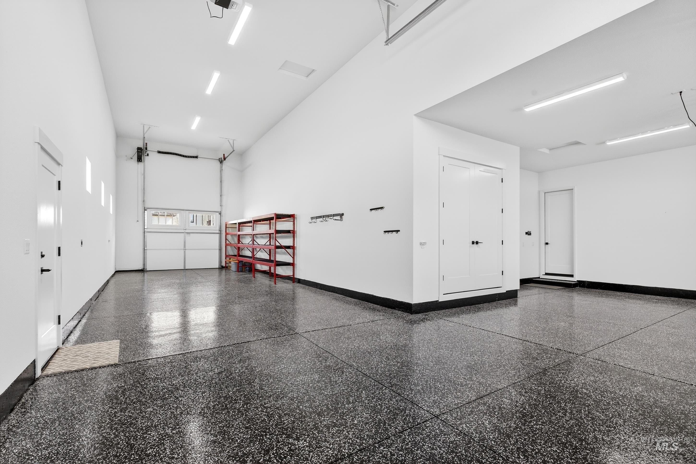 2918 N Starhaven Ave, Star, Idaho 83669, 3 Bedrooms, 2.5 Bathrooms, Residential For Sale, Price $989,000, 98976937