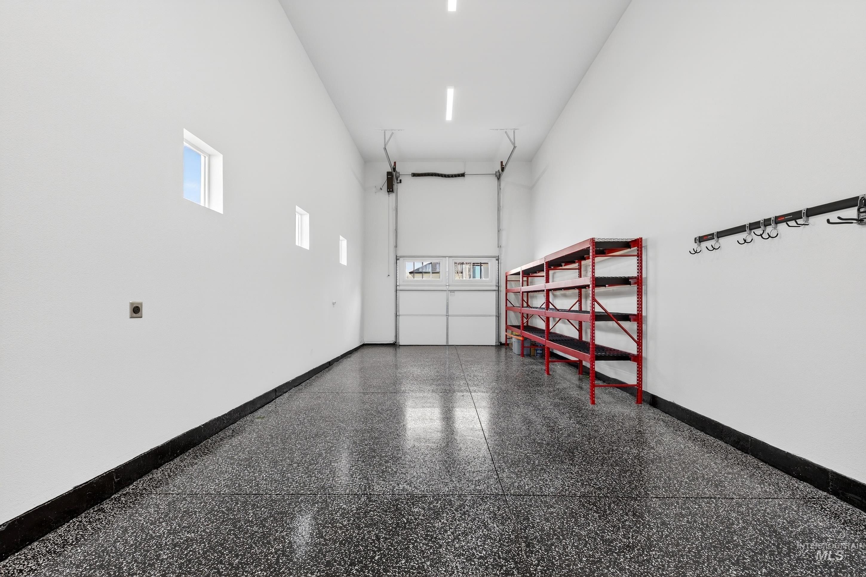 2918 N Starhaven Ave, Star, Idaho 83669, 3 Bedrooms, 2.5 Bathrooms, Residential For Sale, Price $989,000, 98976937