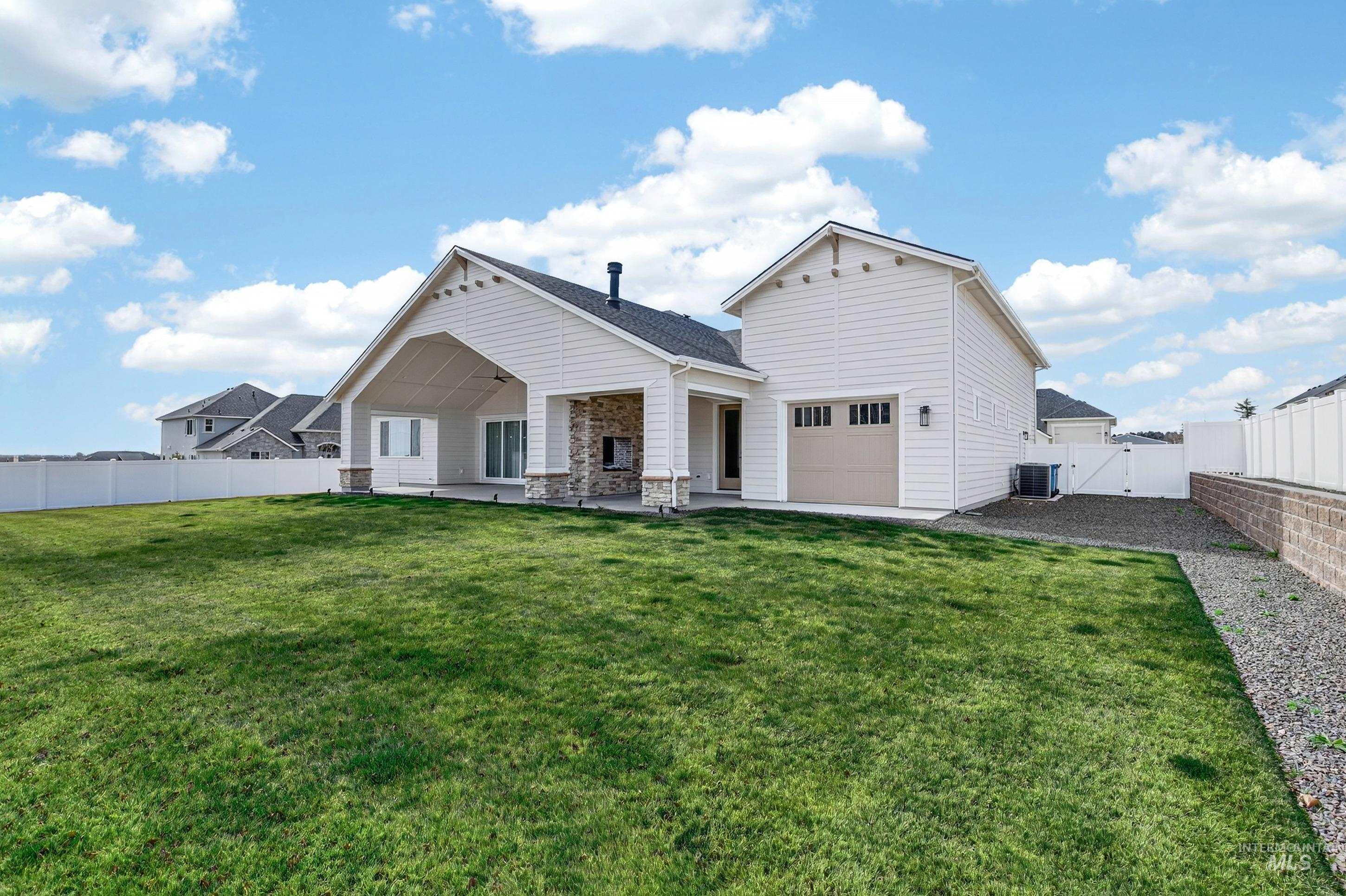 2918 N Starhaven Ave, Star, Idaho 83669, 3 Bedrooms, 2.5 Bathrooms, Residential For Sale, Price $989,000, 98976937