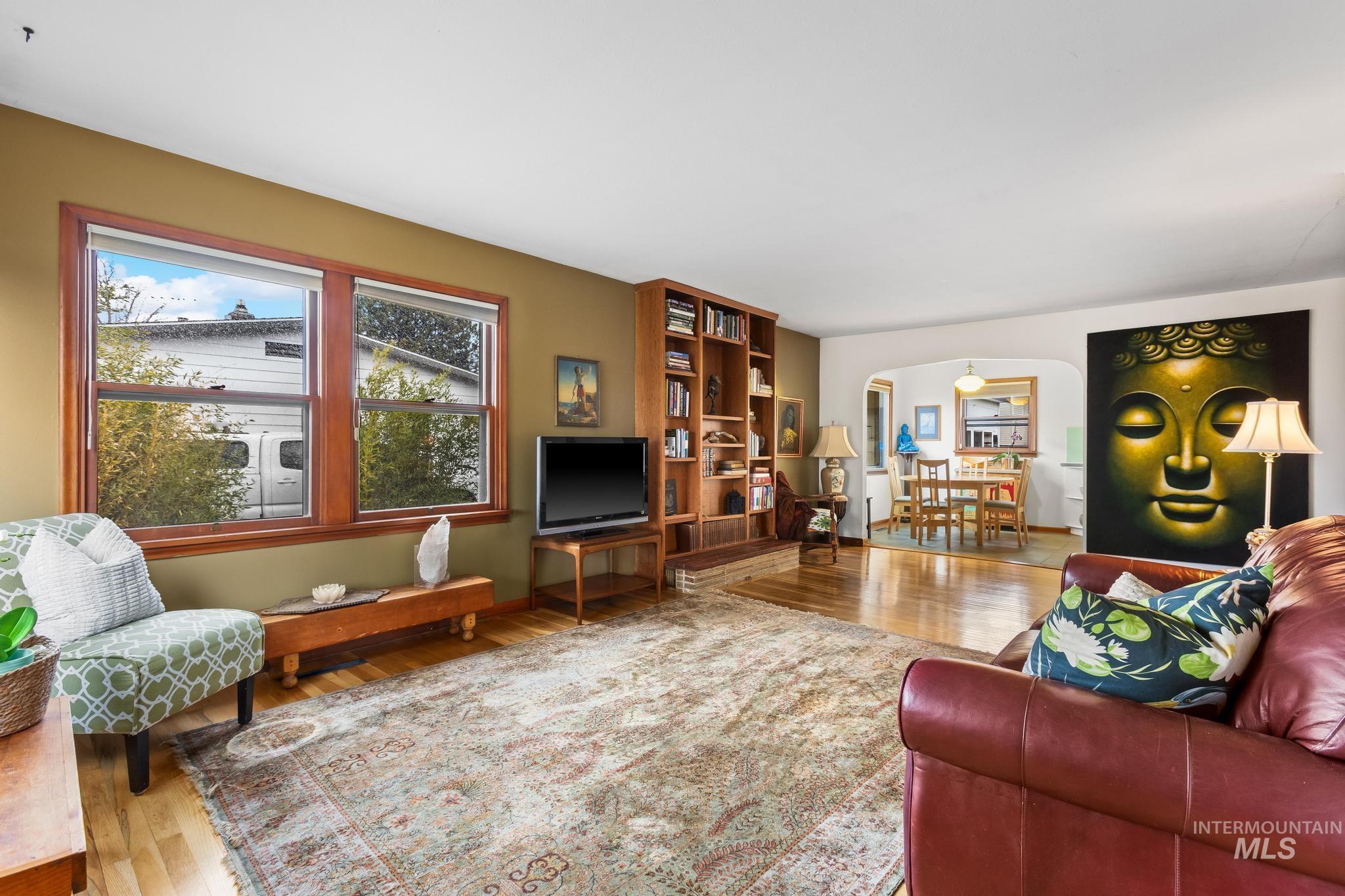 2222 S Colorado Ave, Boise, Idaho 83706-4626, 3 Bedrooms, 1.5 Bathrooms, Residential For Sale, Price $438,800,MLS 98976939