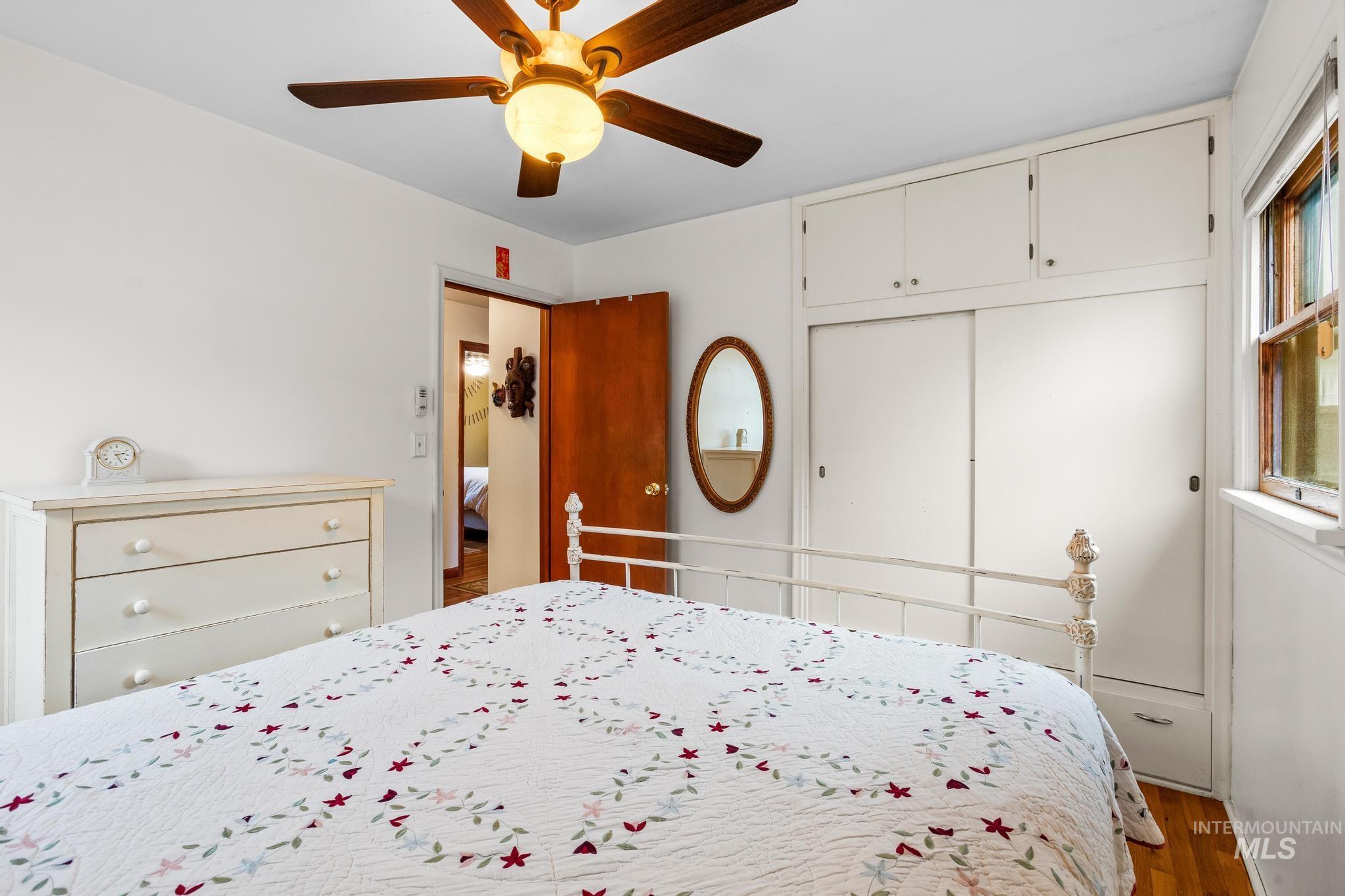 2222 S Colorado Ave, Boise, Idaho 83706-4626, 3 Bedrooms, 1.5 Bathrooms, Residential For Sale, Price $438,800,MLS 98976939