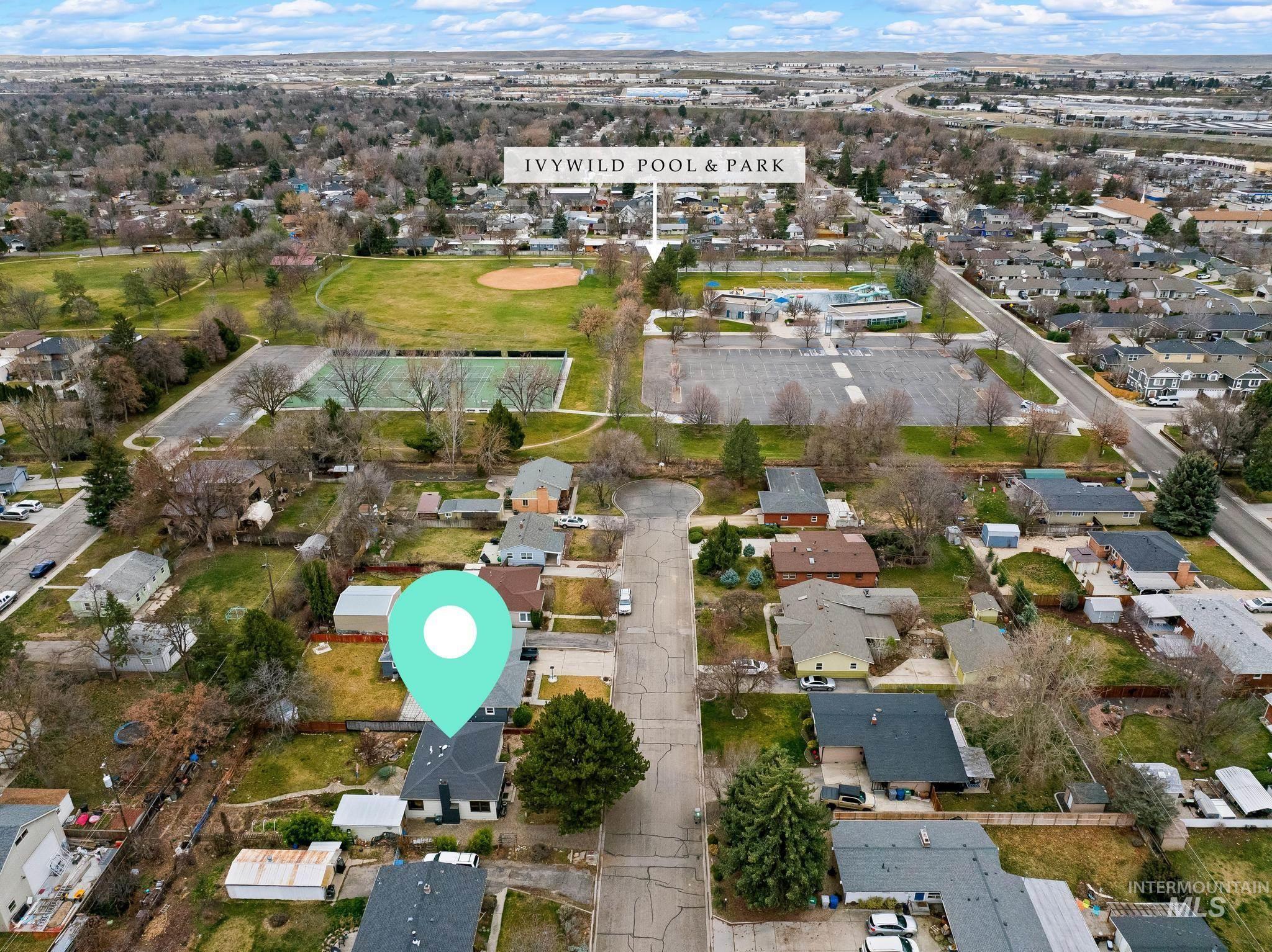 2222 S Colorado Ave, Boise, Idaho 83706-4626, 3 Bedrooms, 1.5 Bathrooms, Residential For Sale, Price $438,800,MLS 98976939