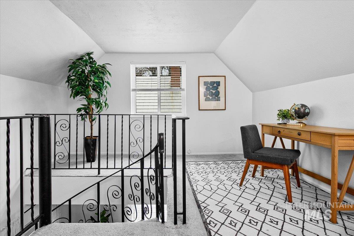 1311 N 8th St, Boise, Idaho 83702, 3 Bedrooms, 2 Bathrooms, Residential For Sale, Price $649,900,MLS 98976941