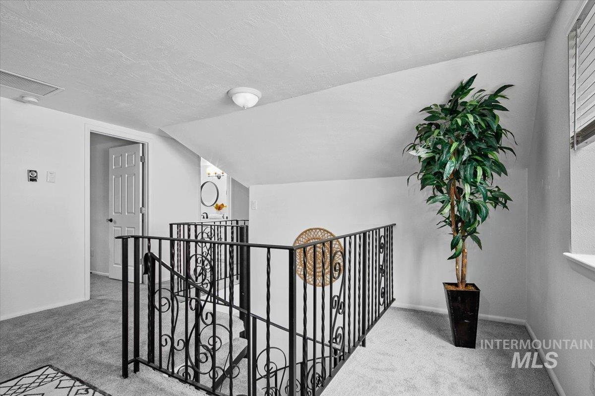 1311 N 8th St, Boise, Idaho 83702, 3 Bedrooms, 2 Bathrooms, Residential For Sale, Price $649,900,MLS 98976941