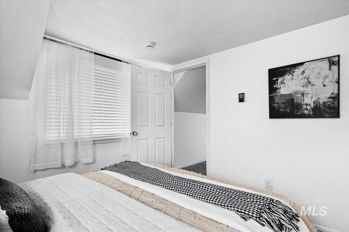 1311 N 8th St, Boise, Idaho 83702, 3 Bedrooms, 2 Bathrooms, Residential For Sale, Price $649,900,MLS 98976941