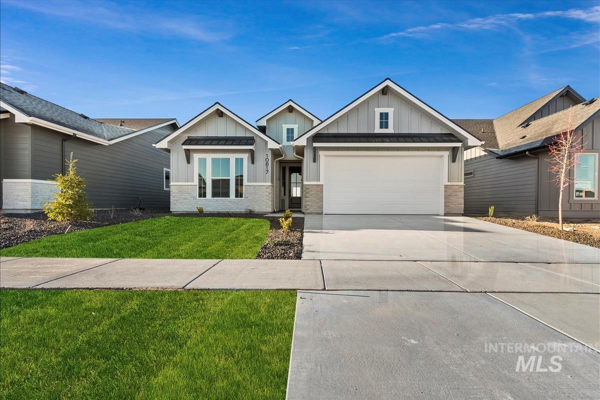 10817 W Barnbougle ln, Kuna, Idaho 83634-0000, 3 Bedrooms, 2 Bathrooms, Residential For Sale, Price $614,880,MLS 98976942
