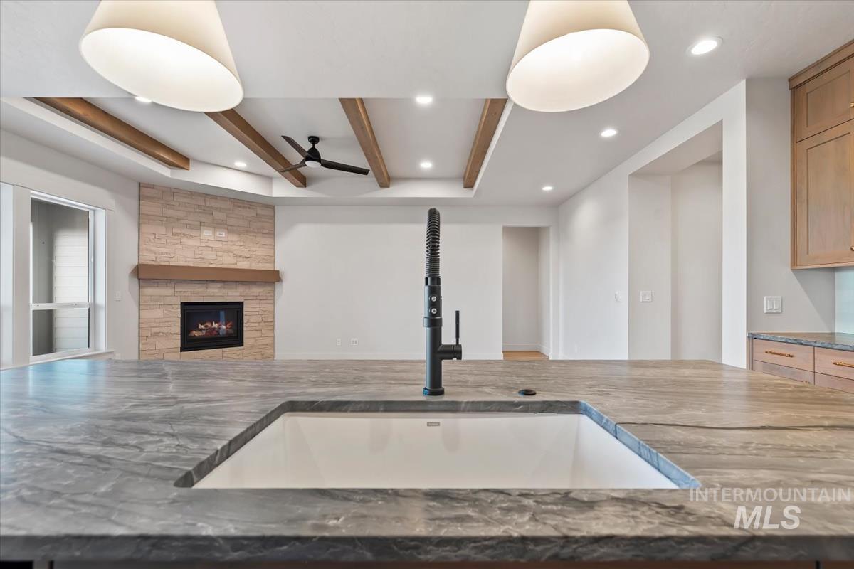 10817 W Barnbougle ln, Kuna, Idaho 83634-0000, 3 Bedrooms, 2 Bathrooms, Residential For Sale, Price $614,880,MLS 98976942