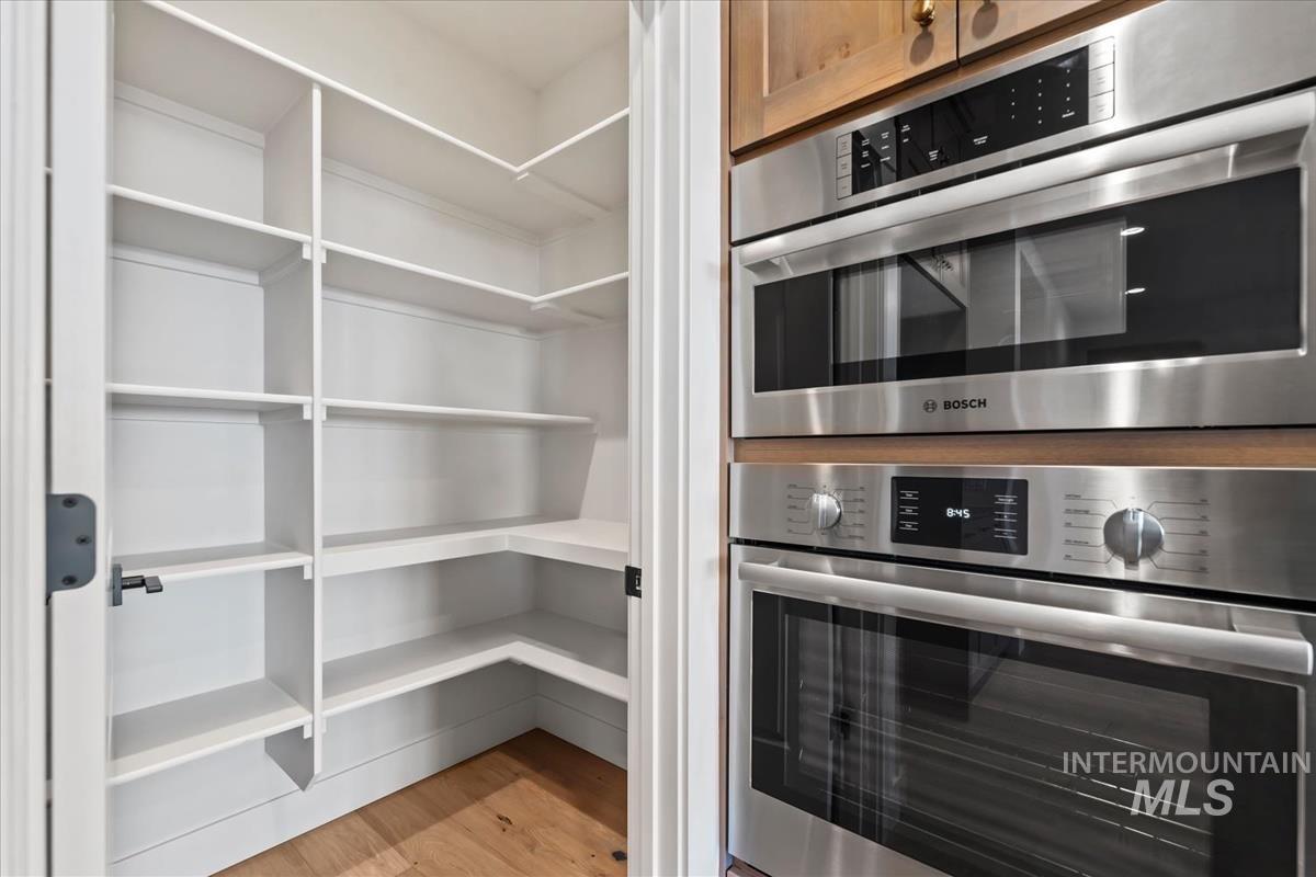 10817 W Barnbougle ln, Kuna, Idaho 83634-0000, 3 Bedrooms, 2 Bathrooms, Residential For Sale, Price $614,880,MLS 98976942