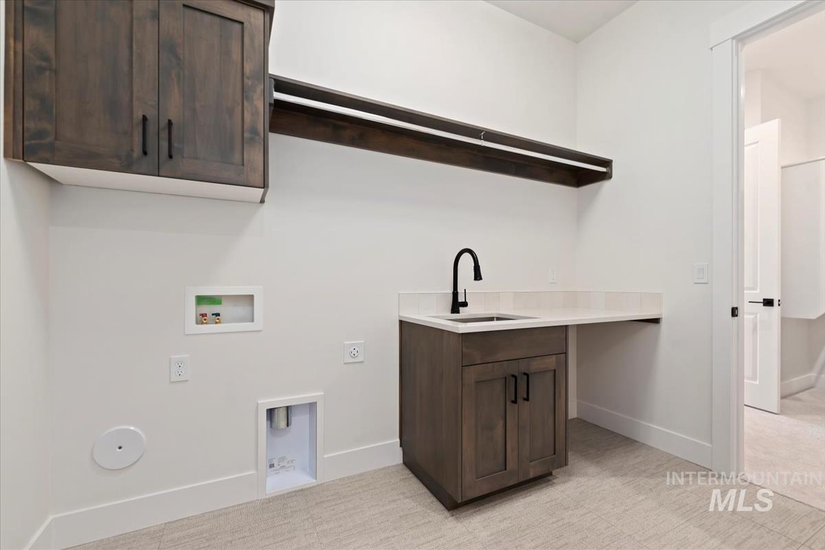 10817 W Barnbougle ln, Kuna, Idaho 83634-0000, 3 Bedrooms, 2 Bathrooms, Residential For Sale, Price $614,880,MLS 98976942