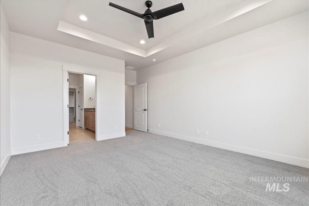 10817 W Barnbougle ln, Kuna, Idaho 83634-0000, 3 Bedrooms, 2 Bathrooms, Residential For Sale, Price $614,880,MLS 98976942