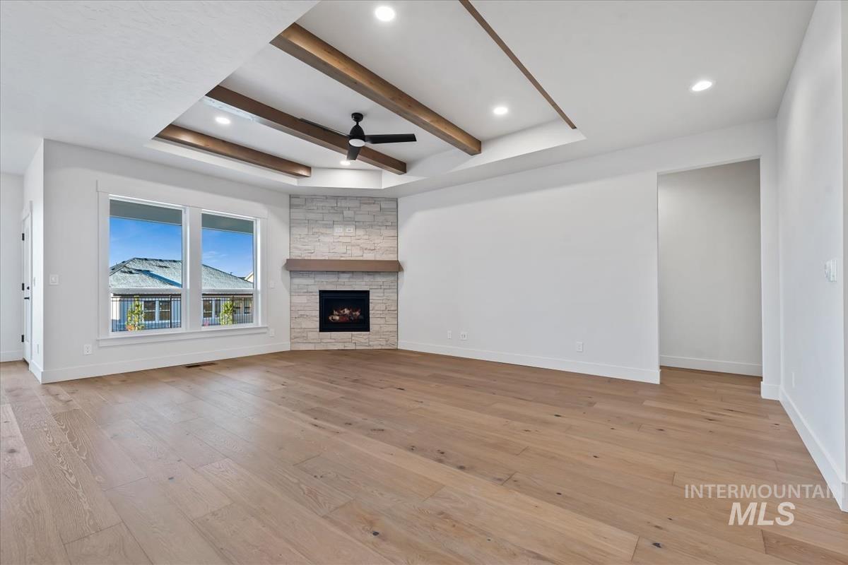 10817 W Barnbougle ln, Kuna, Idaho 83634-0000, 3 Bedrooms, 2 Bathrooms, Residential For Sale, Price $614,880,MLS 98976942