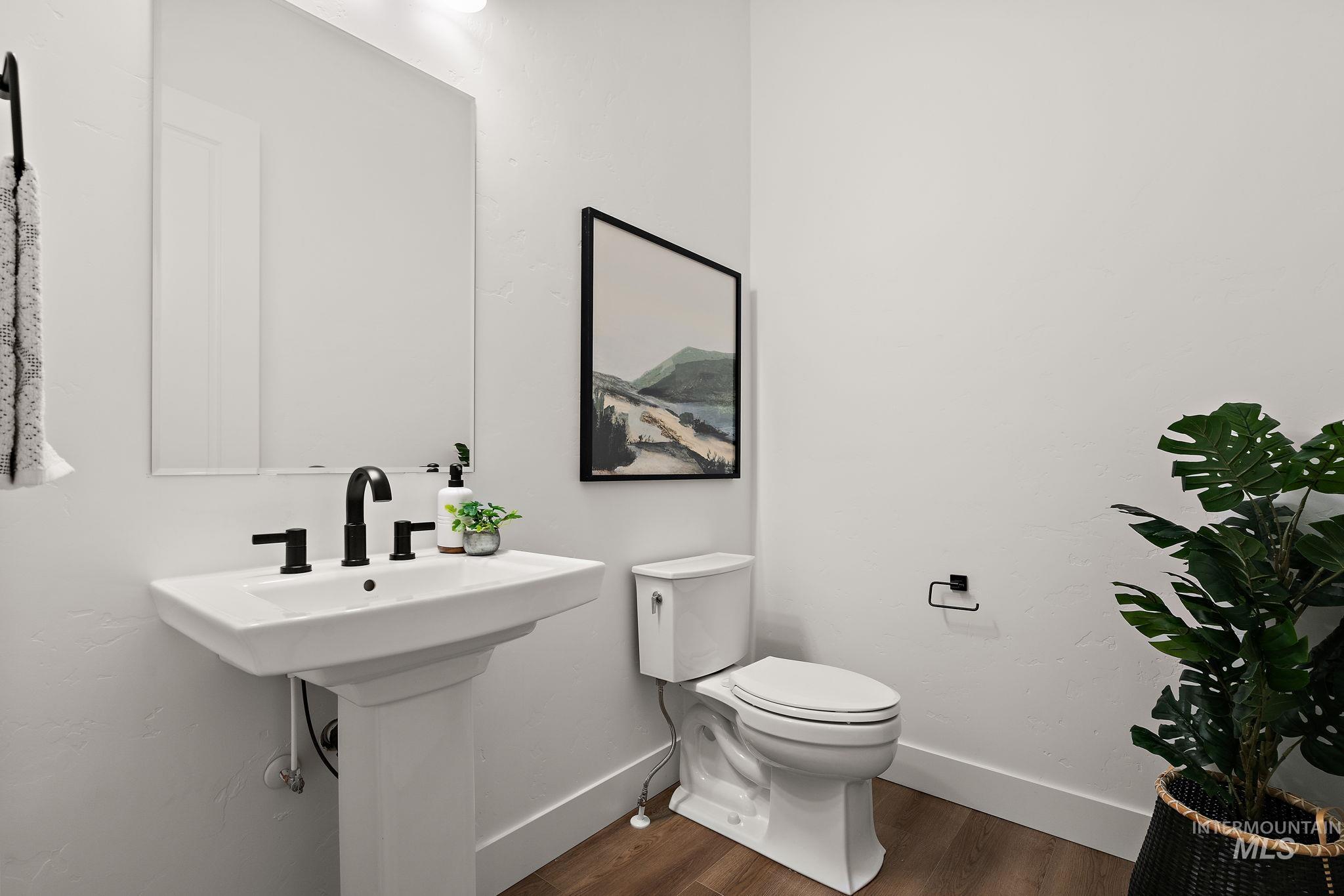 TBD N Kenora Ave, Star, Idaho 83669, 4 Bedrooms, 3.5 Bathrooms, Residential For Sale, Price $870,990, 98976943