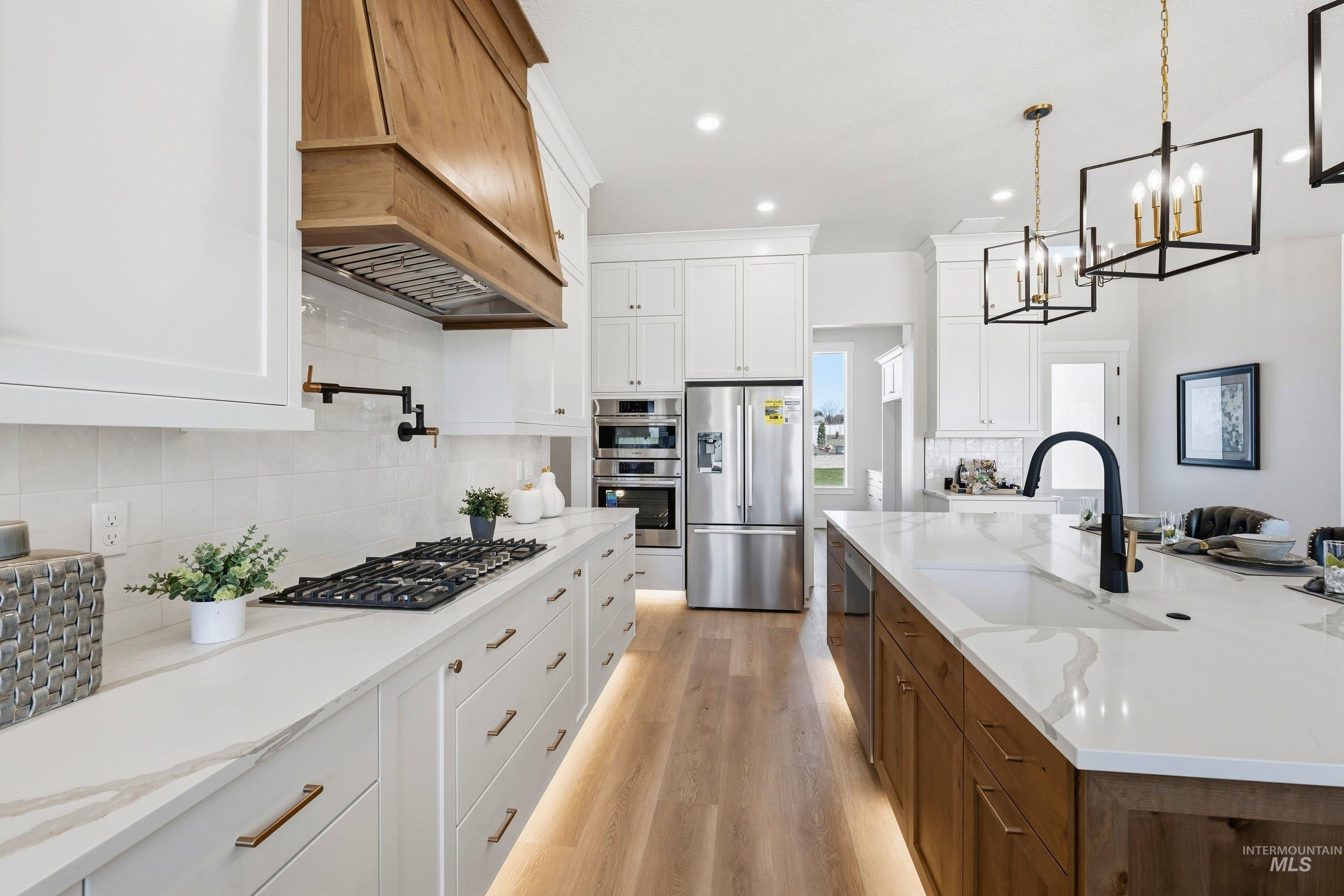 24897 Ardmore CT, Caldwell, Idaho 83607, 3 Bedrooms, 3.5 Bathrooms, Residential For Sale, Price $1,239,000,MLS 98976944