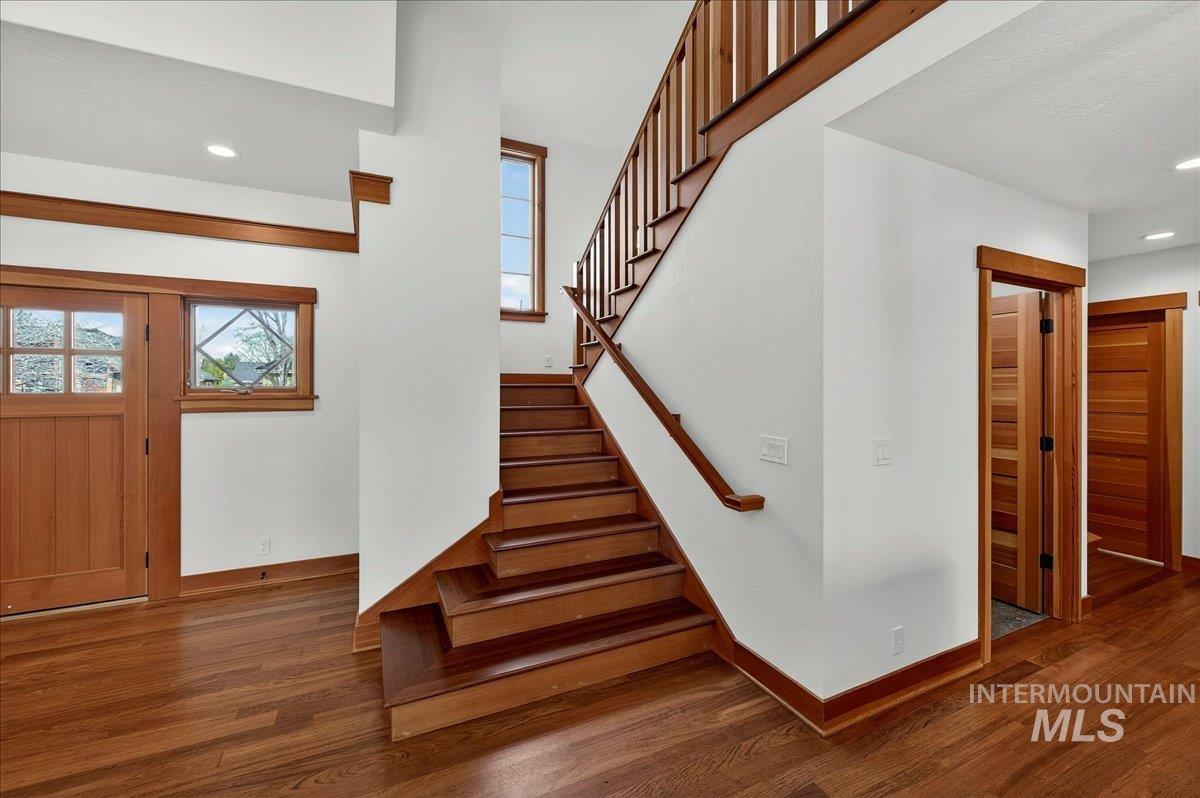 9193 W Beachside Ln, Garden City, Idaho 83714, 3 Bedrooms, 3 Bathrooms, Residential For Sale, Price $835,000, 98976947