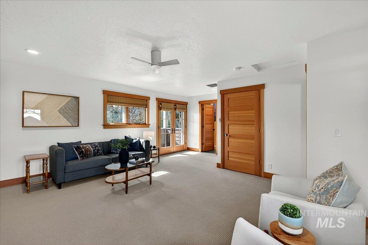 9193 W Beachside Ln, Garden City, Idaho 83714, 3 Bedrooms, 3 Bathrooms, Residential For Sale, Price $835,000, 98976947