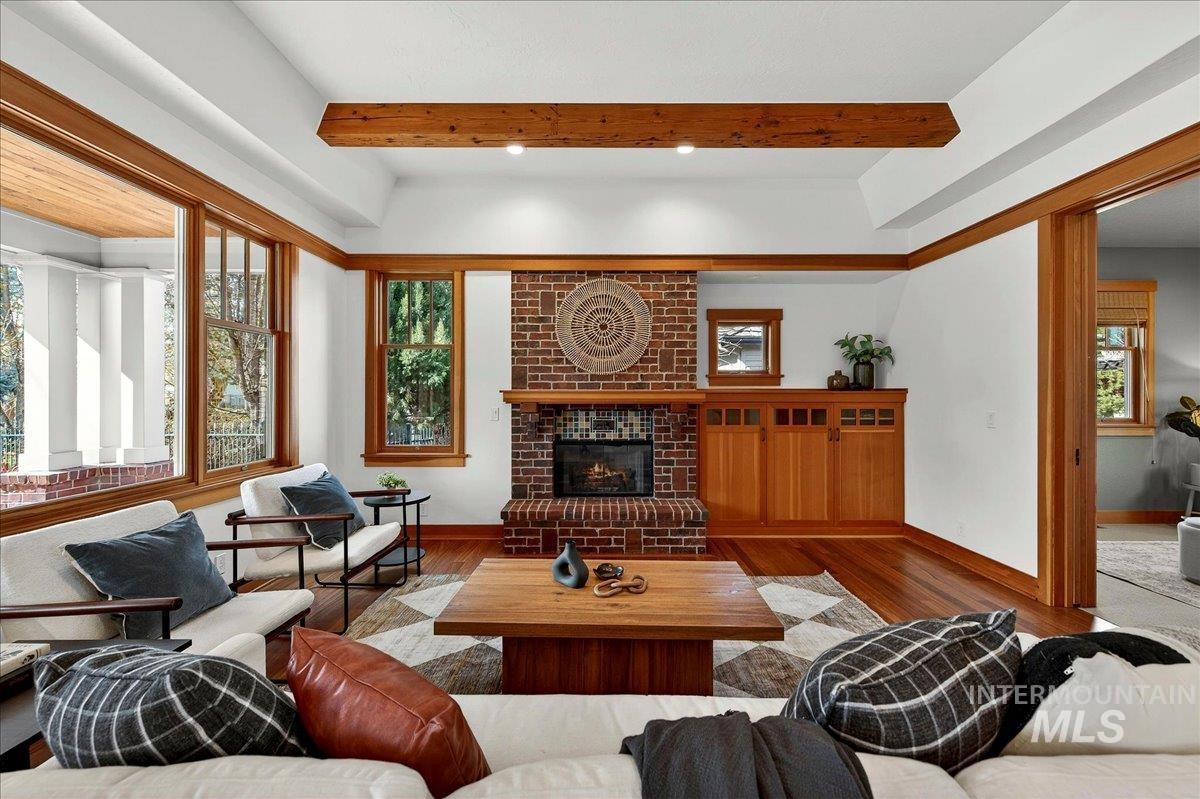 9193 W Beachside Ln, Garden City, Idaho 83714, 3 Bedrooms, 3 Bathrooms, Residential For Sale, Price $835,000, 98976947