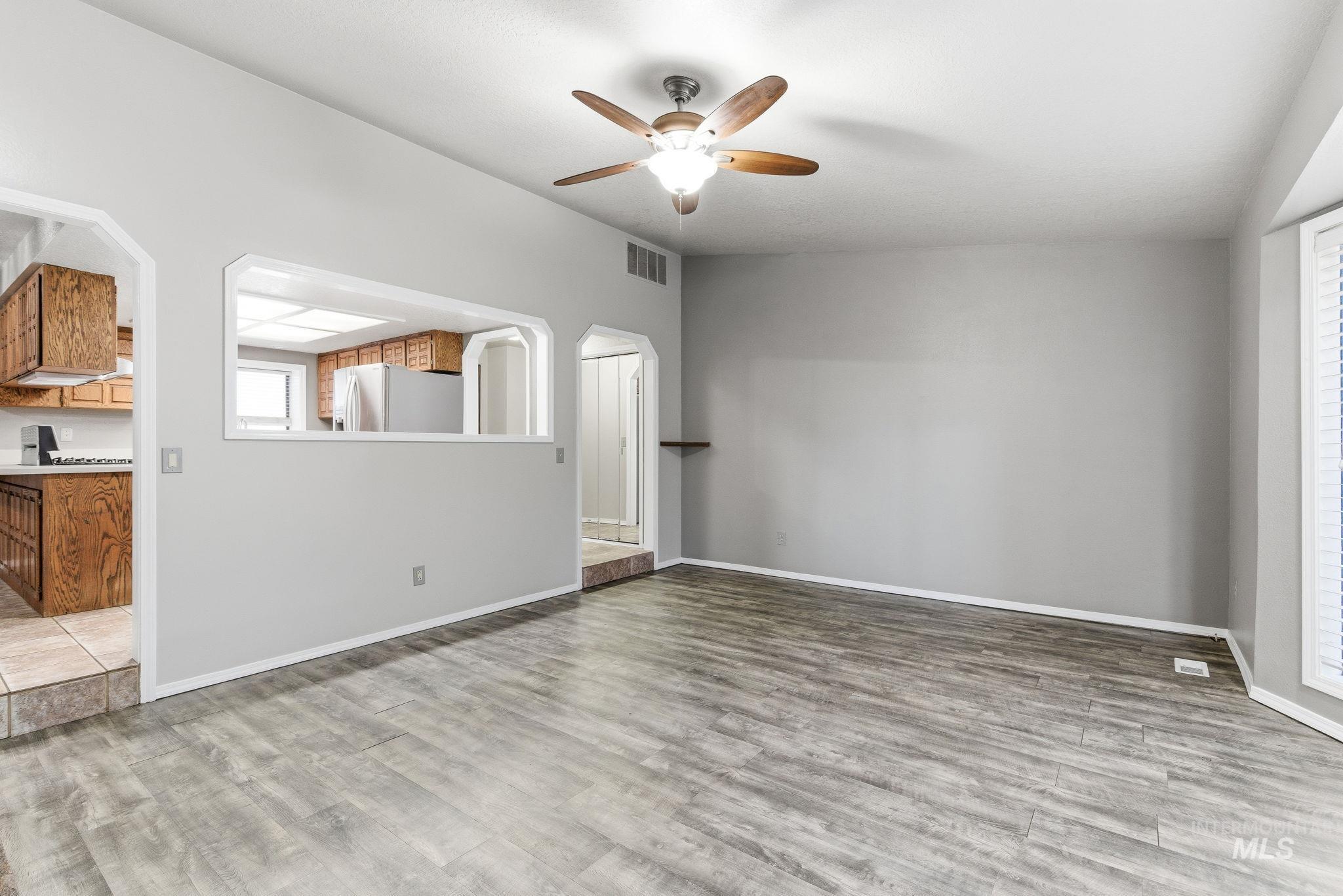 3466 S Vintage Way, Boise, Idaho 83706, 3 Bedrooms, 2 Bathrooms, Residential For Sale, Price $559,000,MLS 98976948