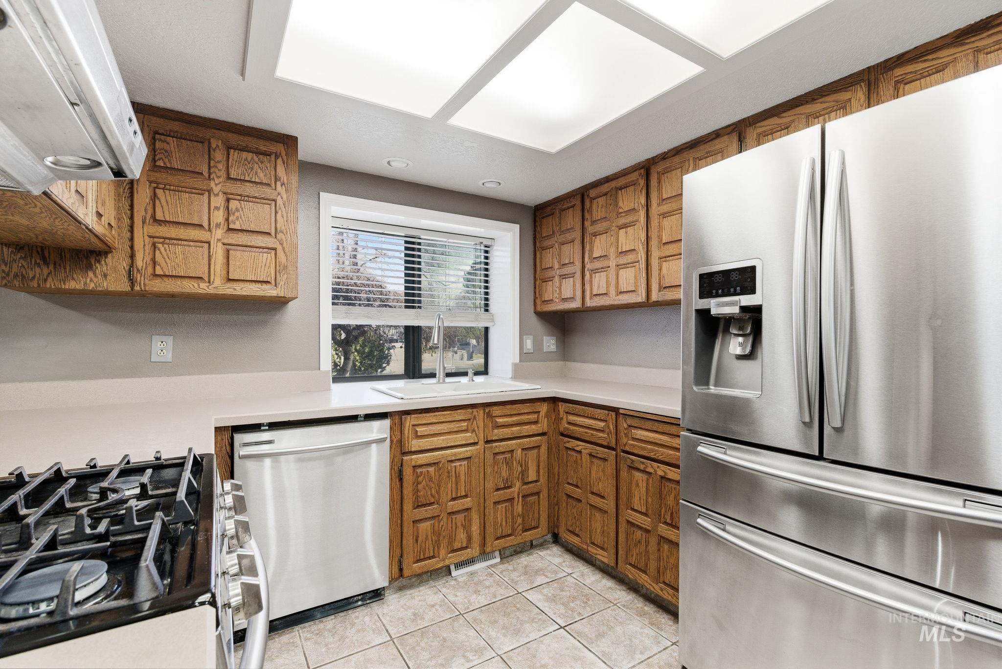 3466 S Vintage Way, Boise, Idaho 83706, 3 Bedrooms, 2 Bathrooms, Residential For Sale, Price $559,000,MLS 98976948