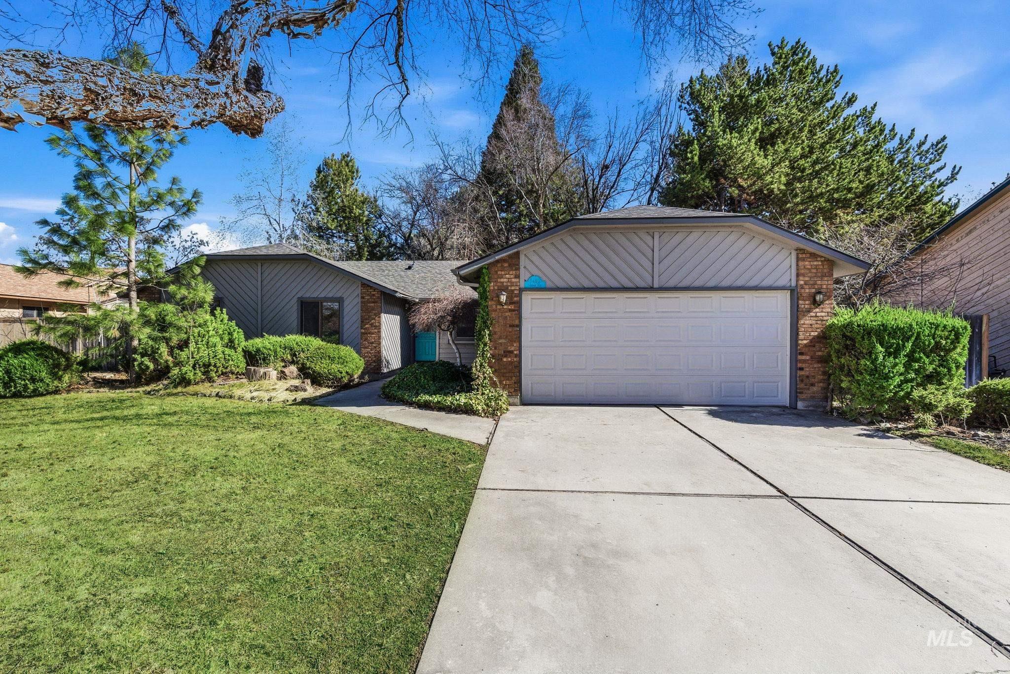 3466 S Vintage Way, Boise, Idaho 83706, 3 Bedrooms, 2 Bathrooms, Residential For Sale, Price $559,000,MLS 98976948