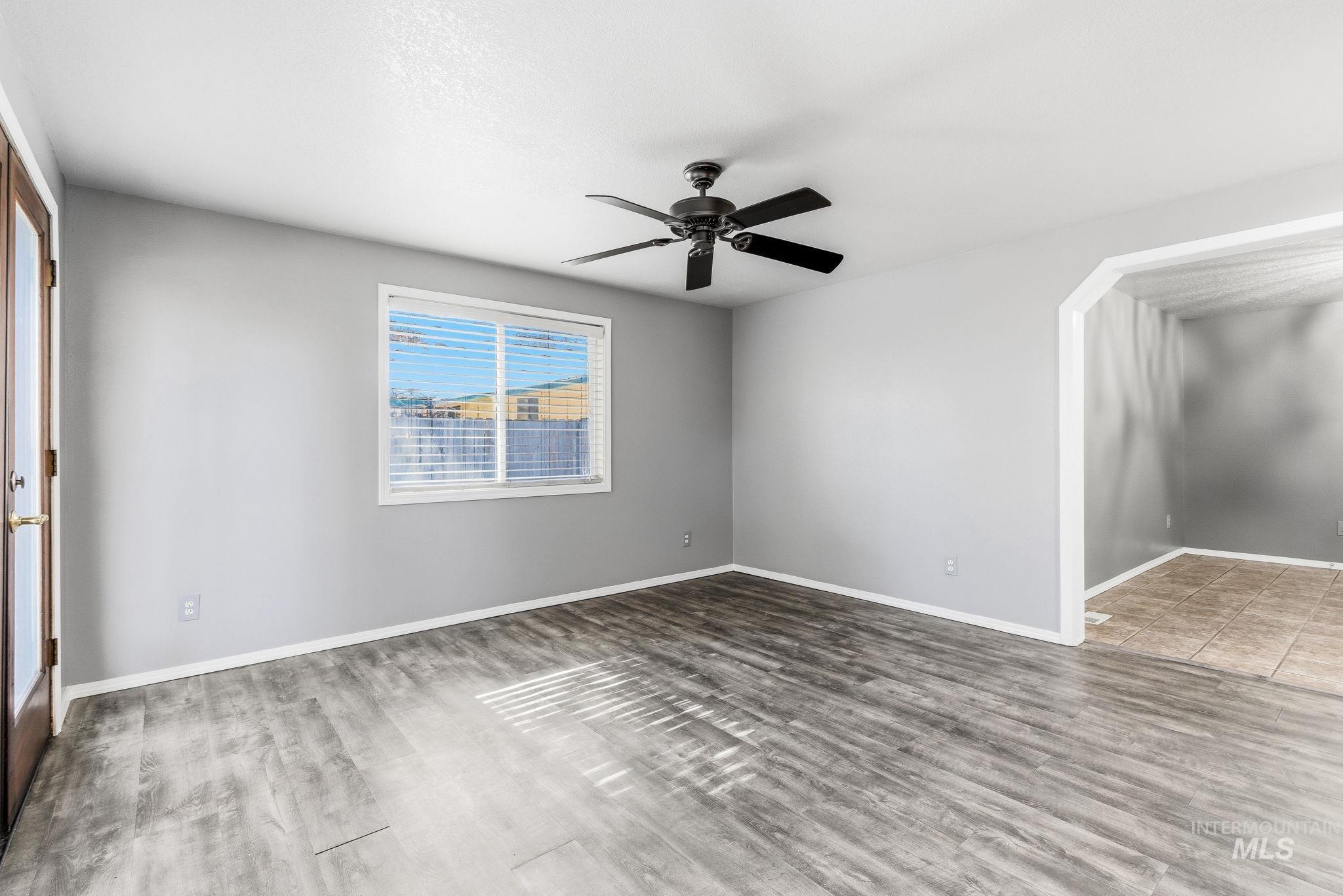 3466 S Vintage Way, Boise, Idaho 83706, 3 Bedrooms, 2 Bathrooms, Residential For Sale, Price $559,000,MLS 98976948