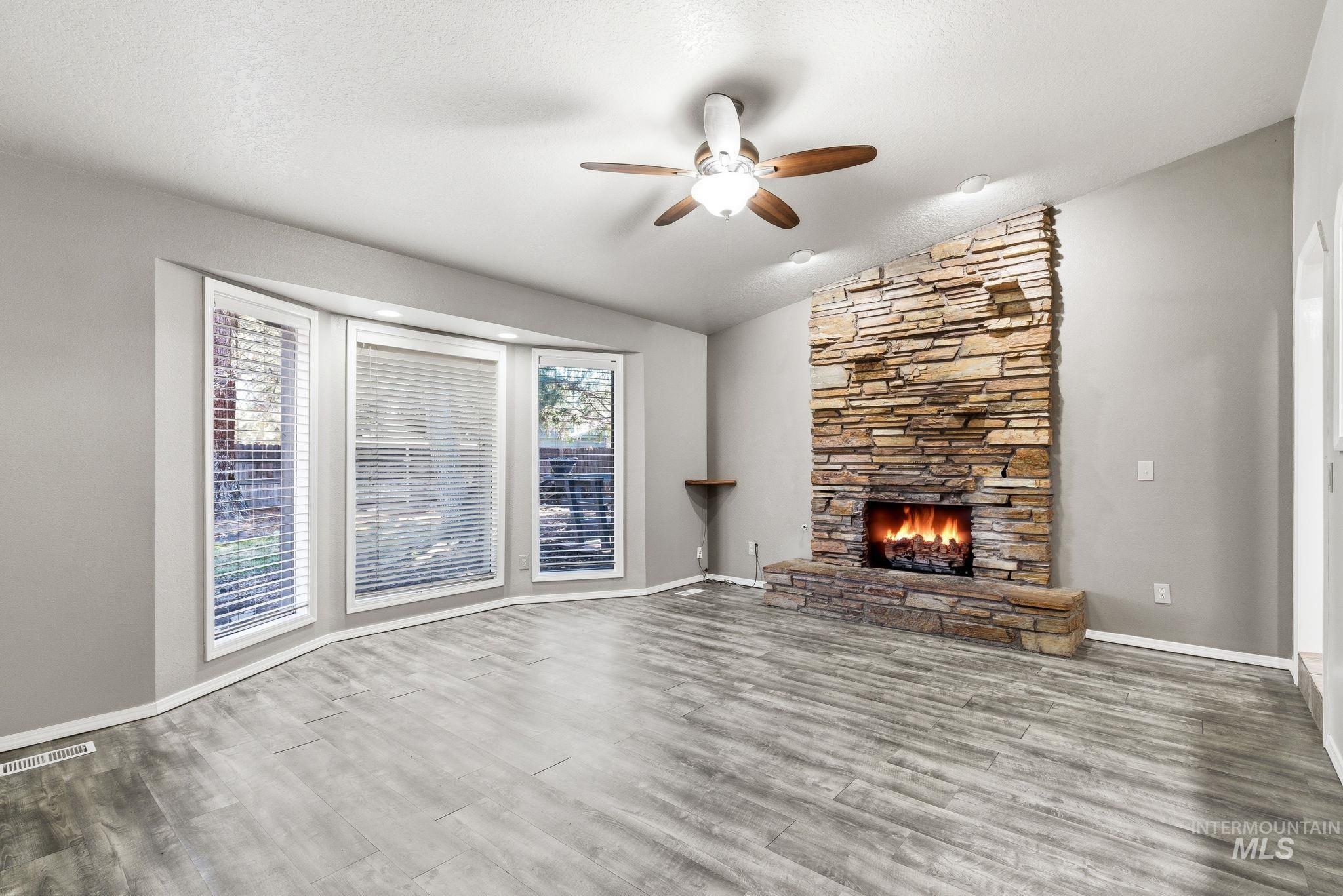 3466 S Vintage Way, Boise, Idaho 83706, 3 Bedrooms, 2 Bathrooms, Residential For Sale, Price $559,000,MLS 98976948