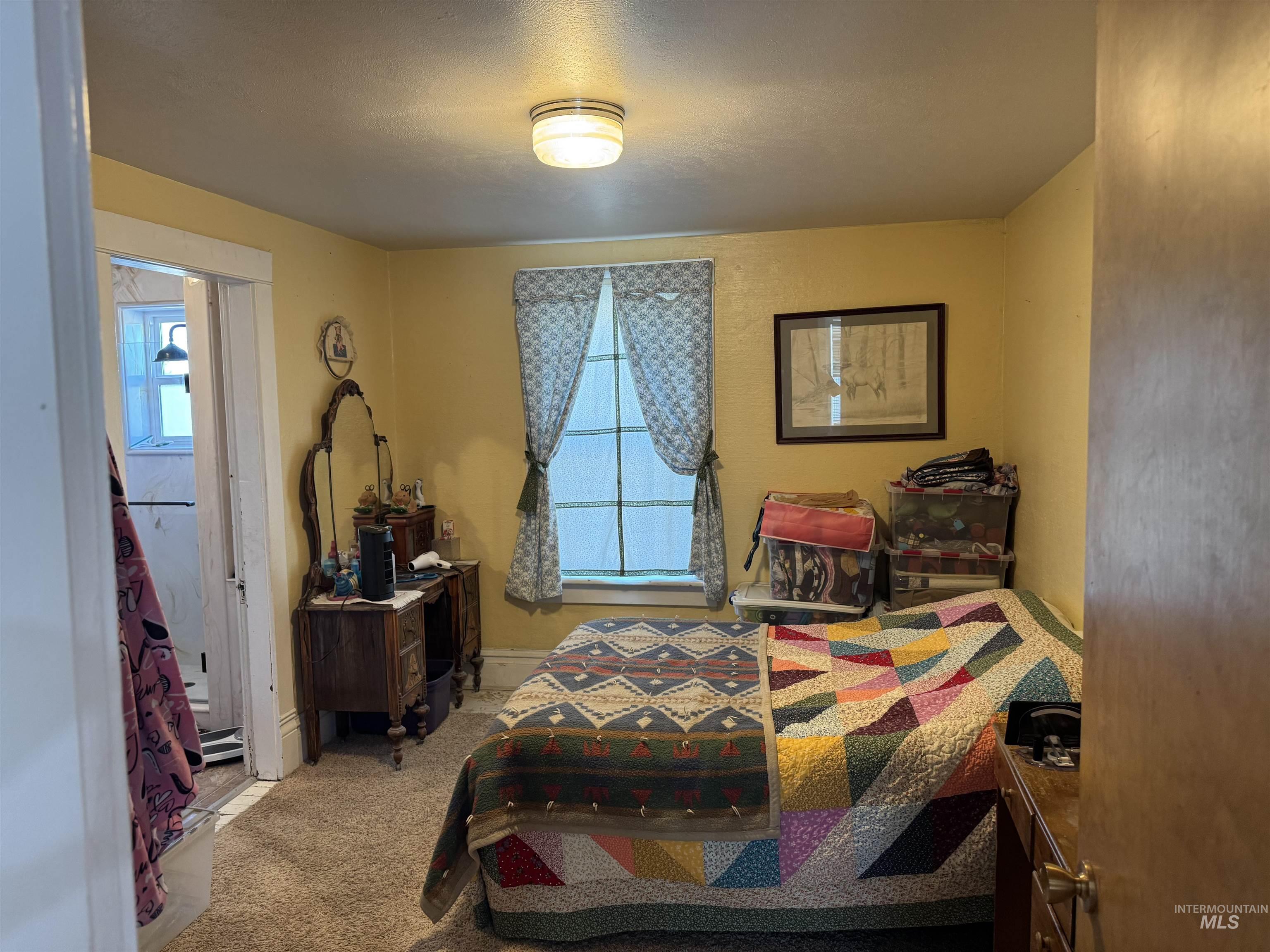 145 N Lincoln, Oakley, Idaho 83346, 2 Bedrooms, 1 Bathroom, Residential For Sale, Price $350,000,MLS 98976954